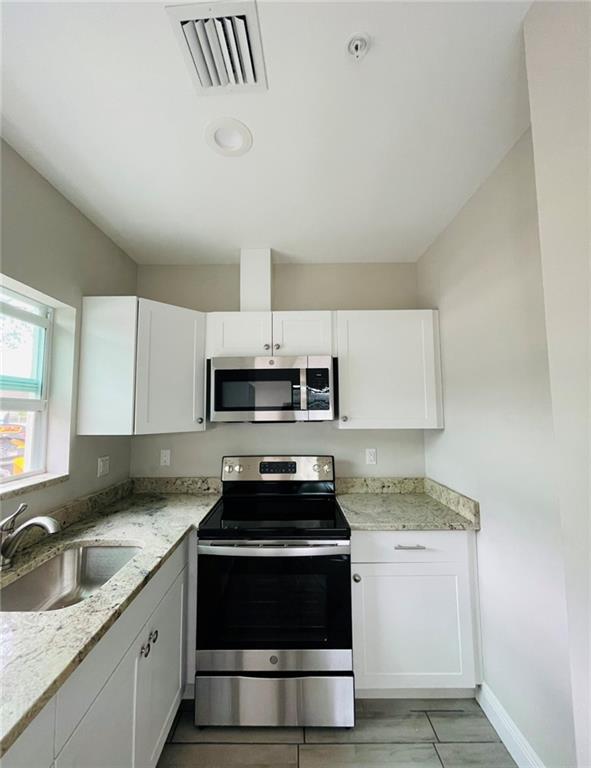 Home Beautiful Park 2-47 - Residential Lease