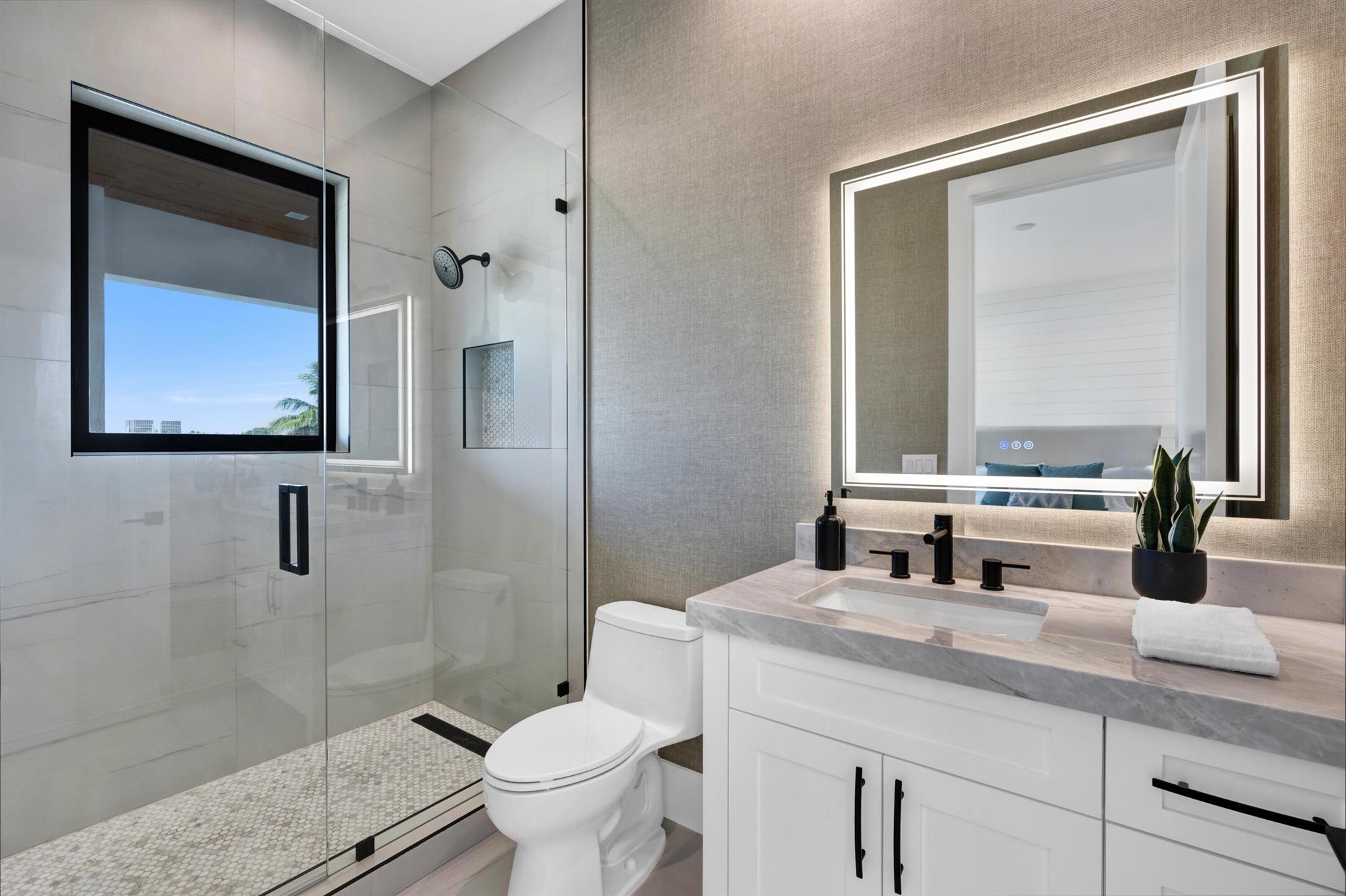 PIRATES COVE - Residential