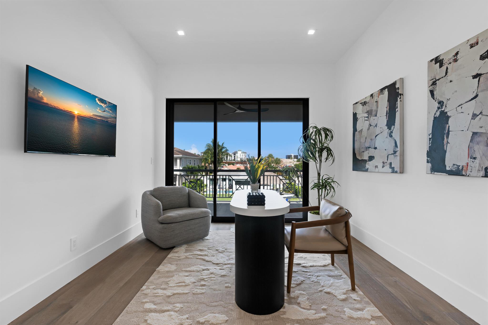 PIRATES COVE - Residential