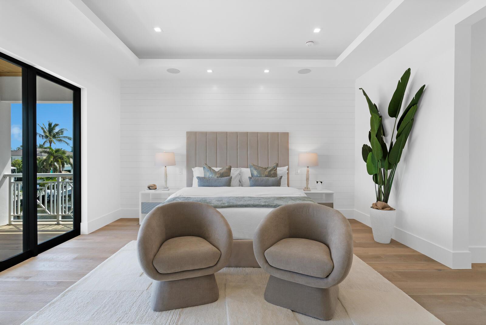 PIRATES COVE - Residential