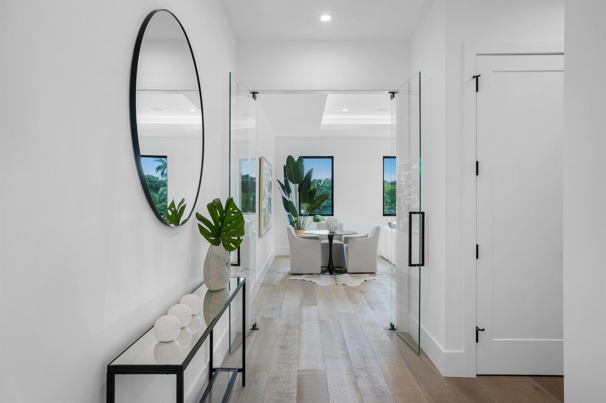 PIRATES COVE - Residential