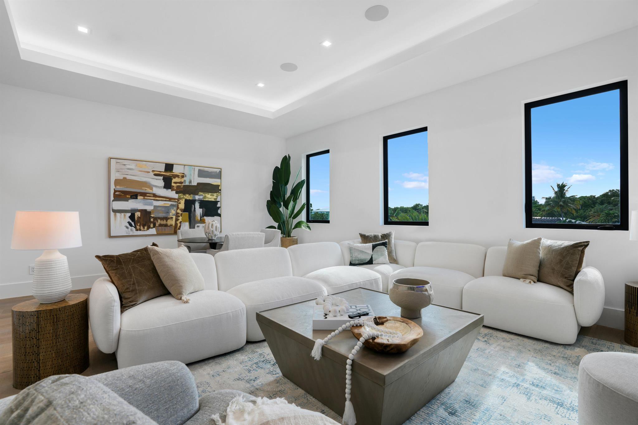 PIRATES COVE - Residential