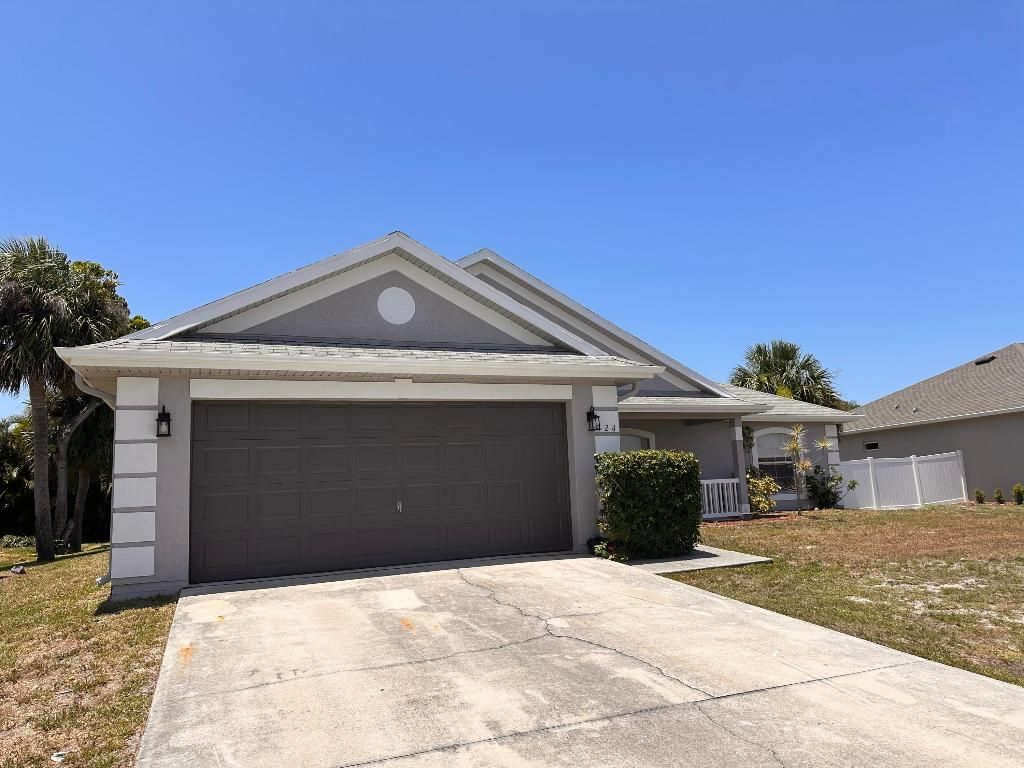 Photo of 324 Seaside Terrace, Sebastian, FL 32958 (MLS # R10991846)