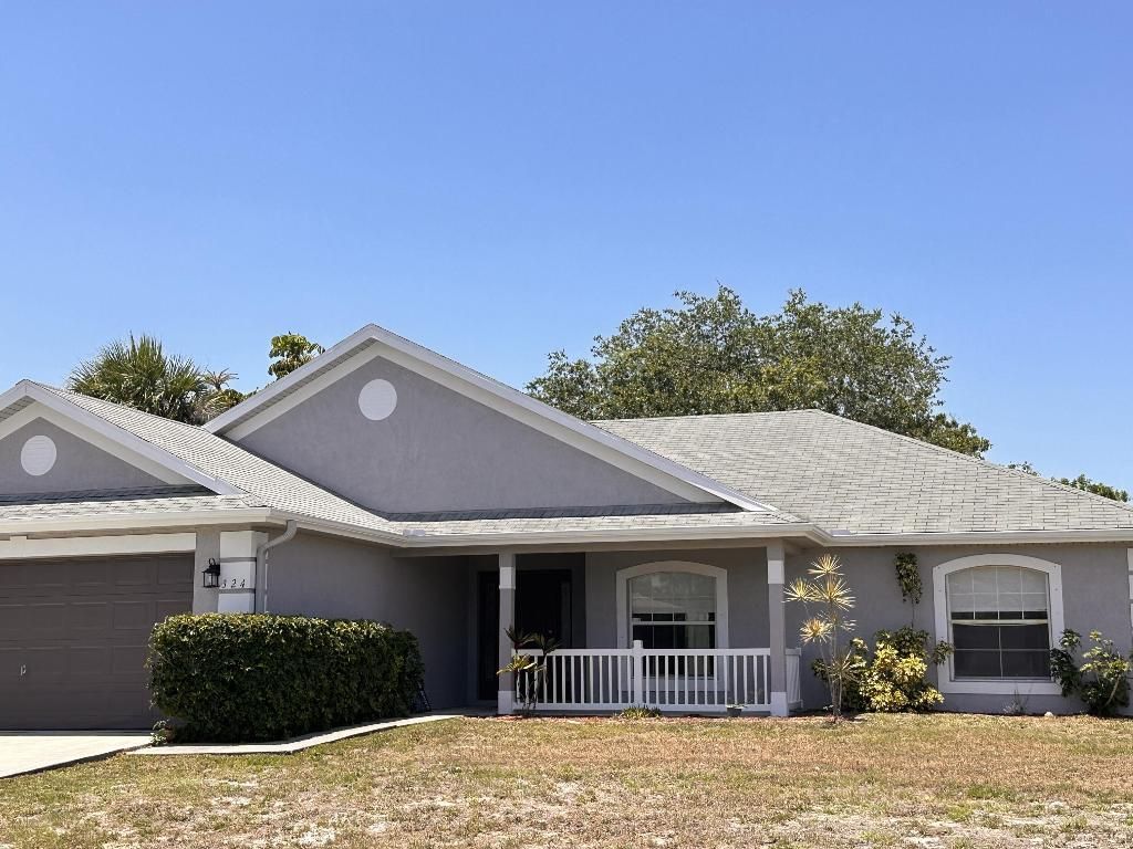 Photo of 324 Seaside Terrace, Sebastian, FL 32958 (MLS # R10991846)