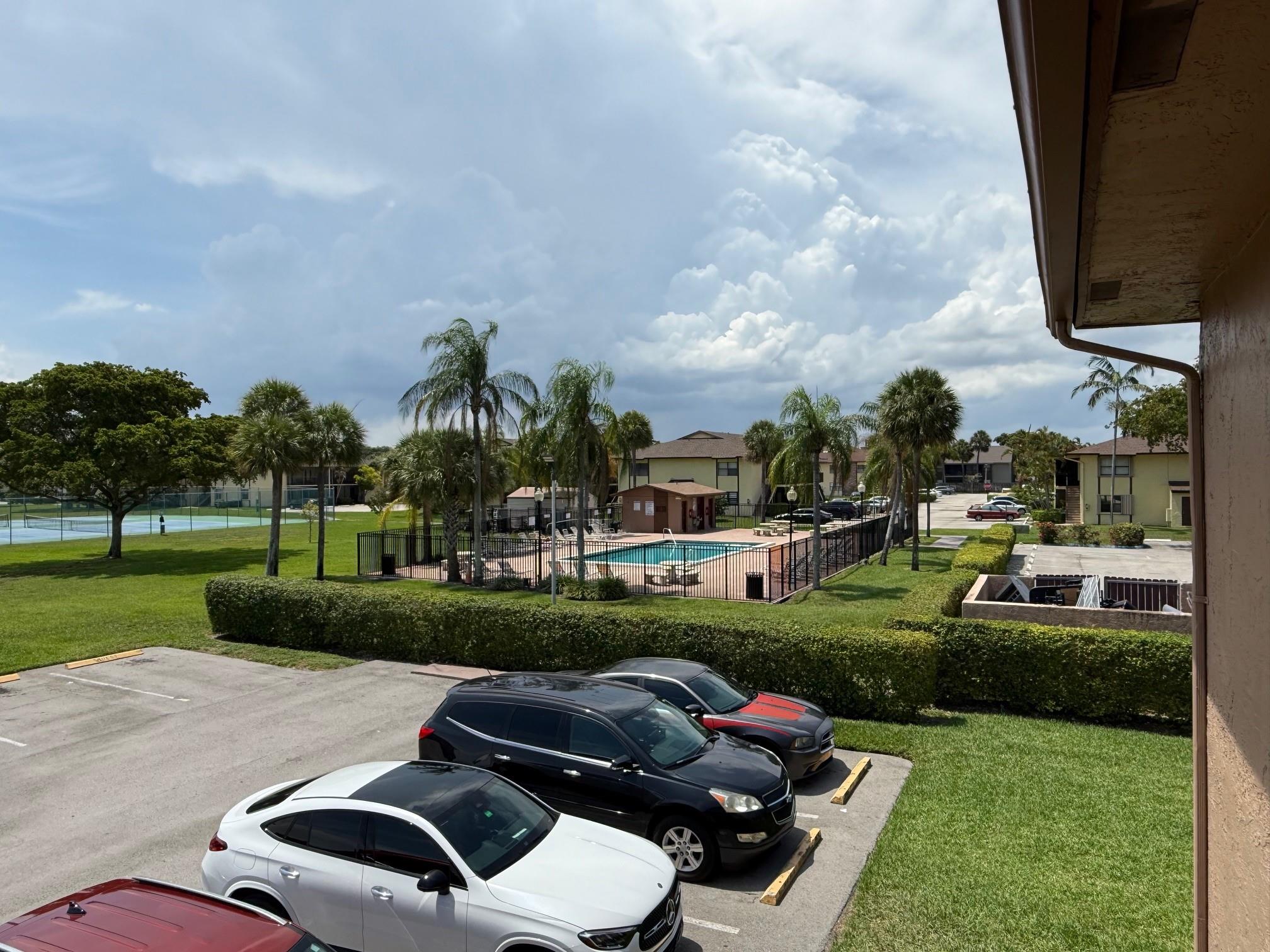 WINDING LAKE TWO - Residential