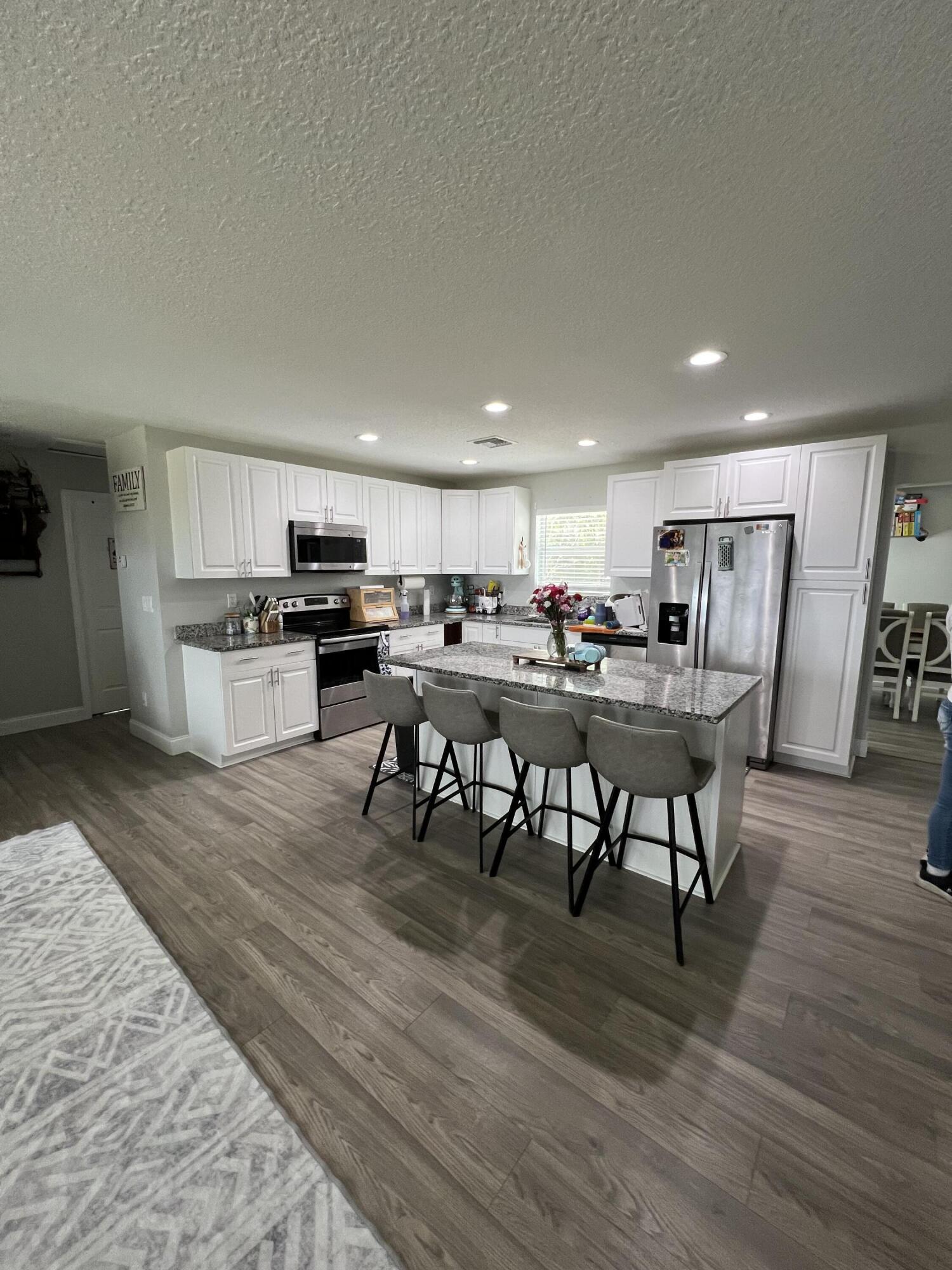 Robert E Edwards - Residential