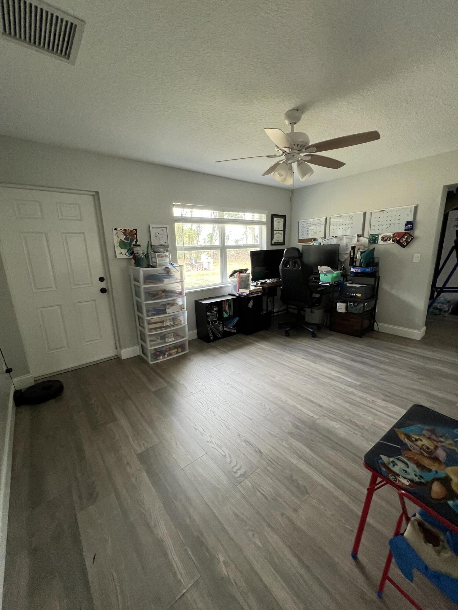 Robert E Edwards - Residential