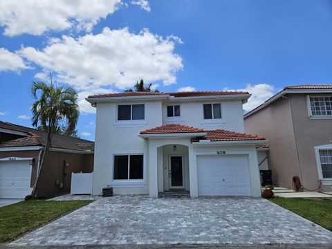 16218 SW 100th Ter 16218 Miami FL 33196