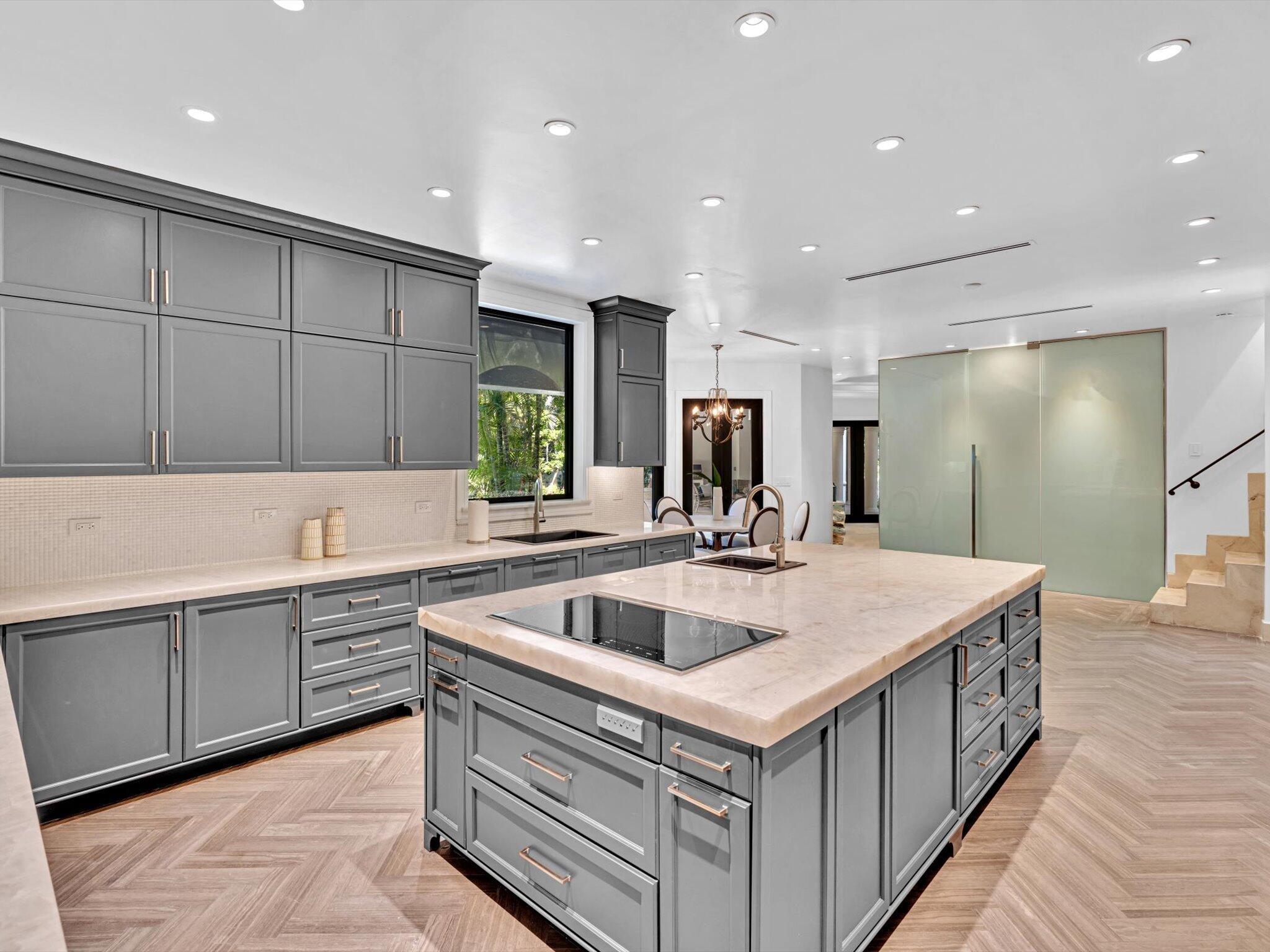 SNAPPER CREEK LAKES - Residential