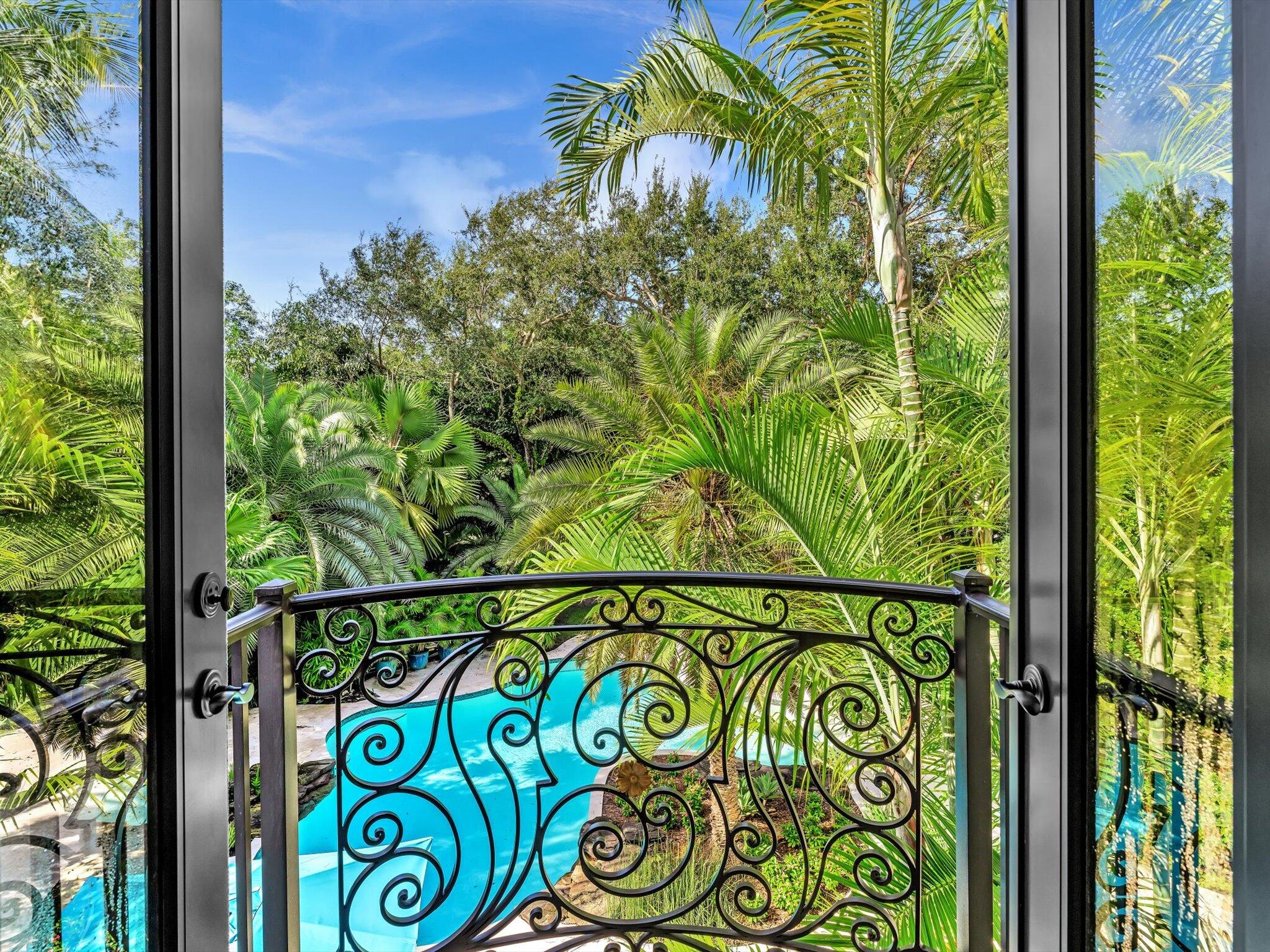 SNAPPER CREEK LAKES - Residential