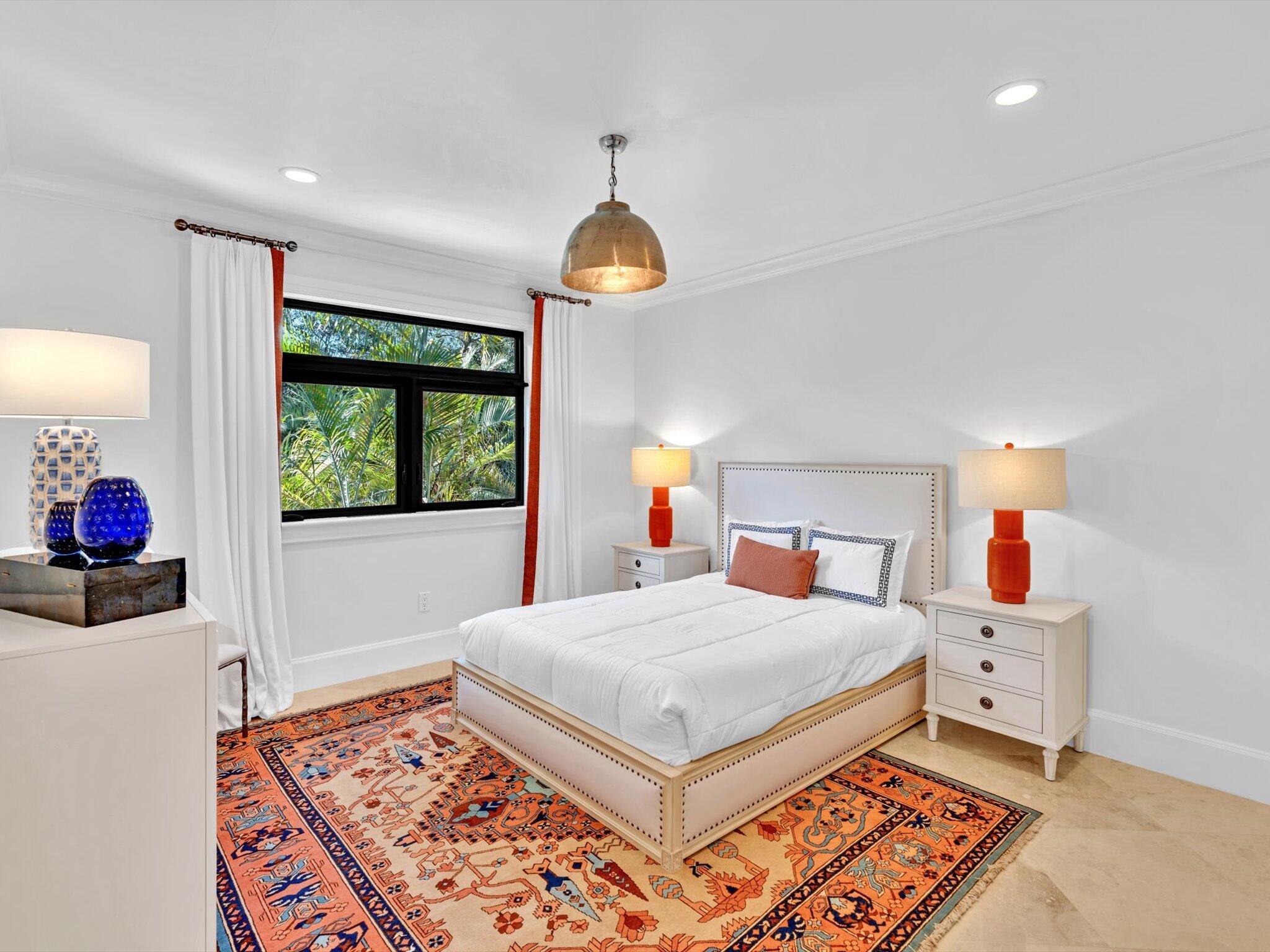 SNAPPER CREEK LAKES - Residential