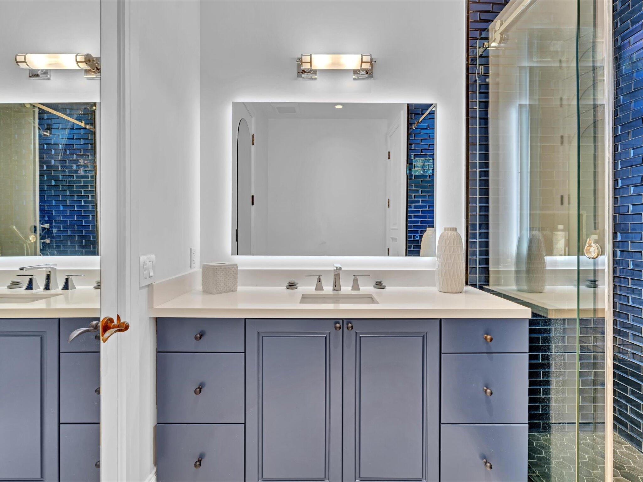 SNAPPER CREEK LAKES - Residential