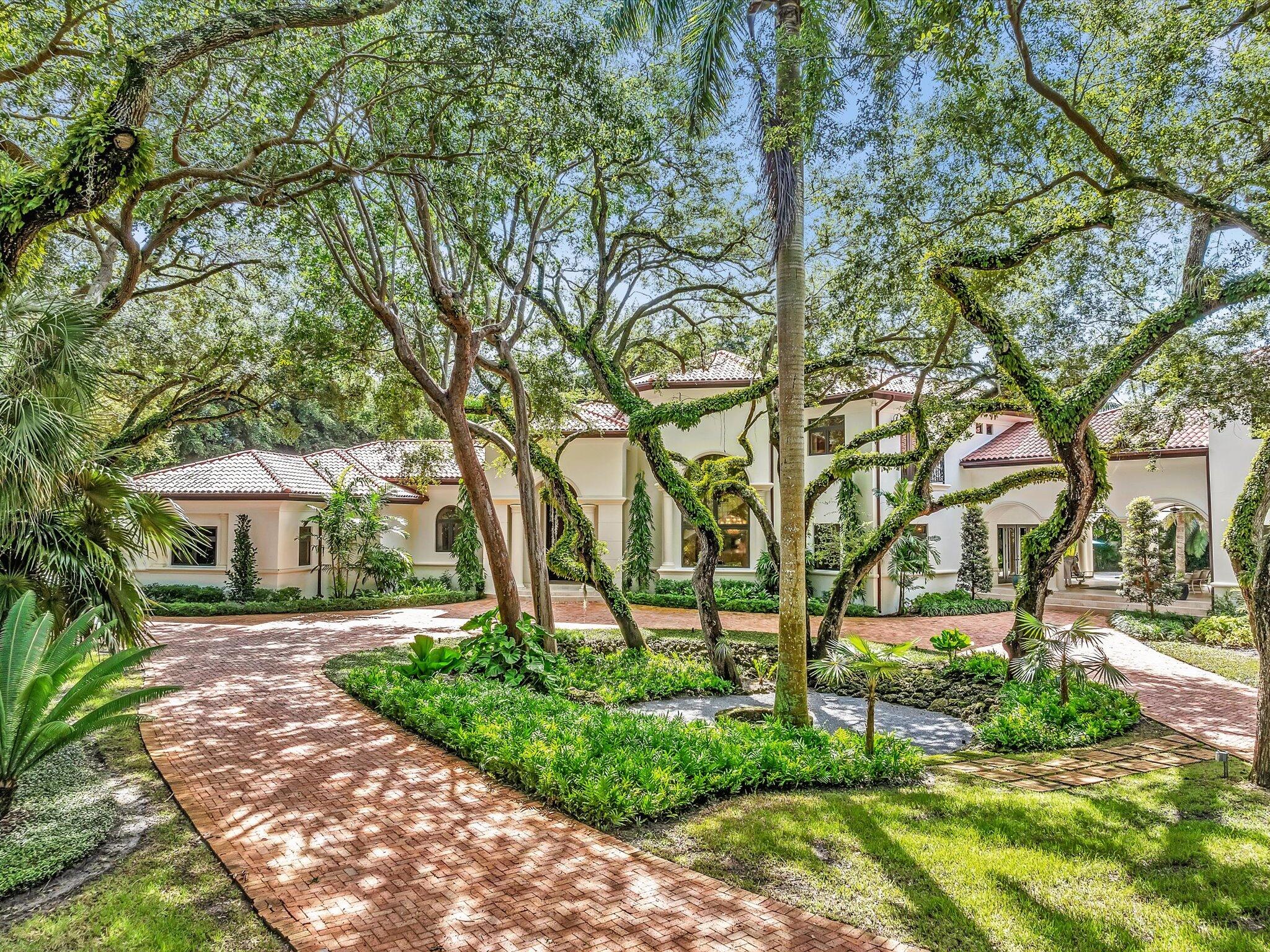 SNAPPER CREEK LAKES - Residential