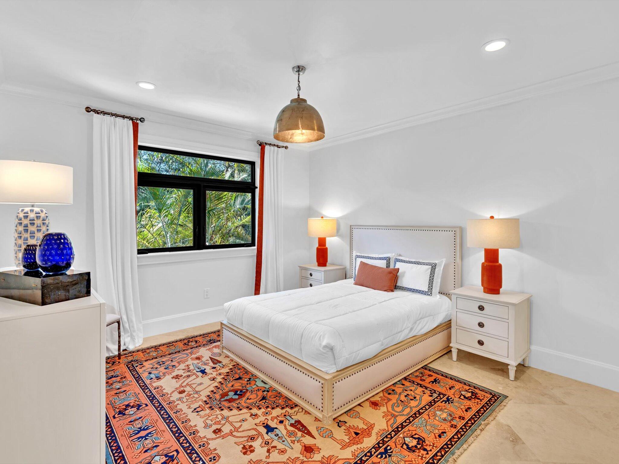 SNAPPER CREEK LAKES - Residential