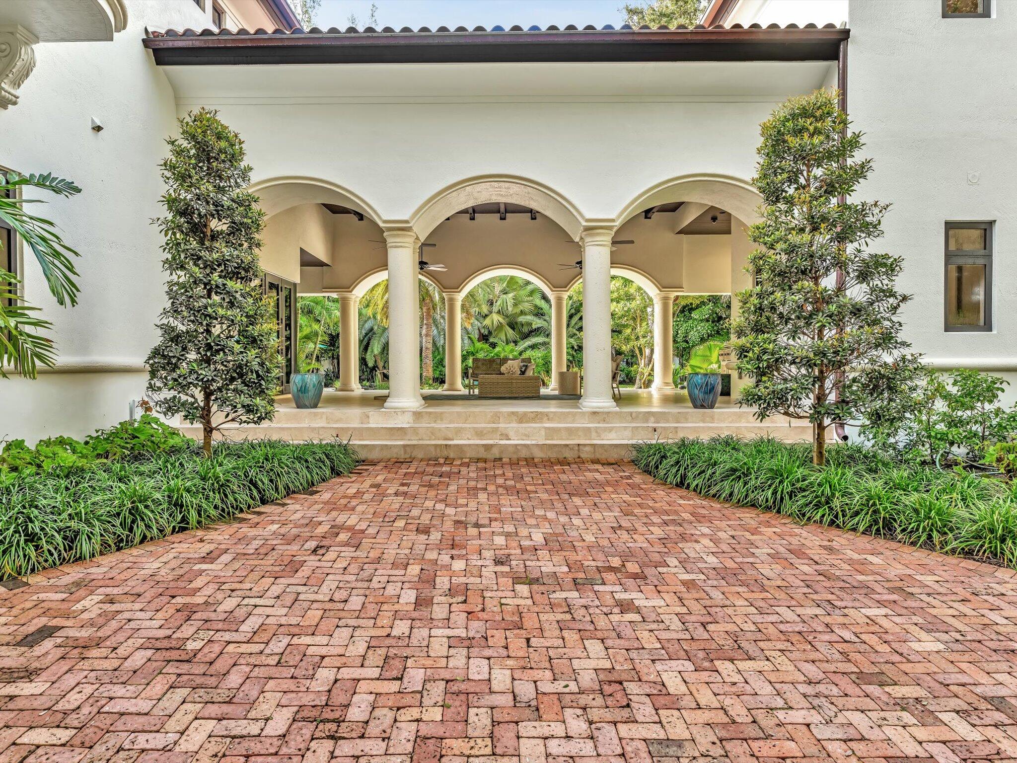 SNAPPER CREEK LAKES - Residential