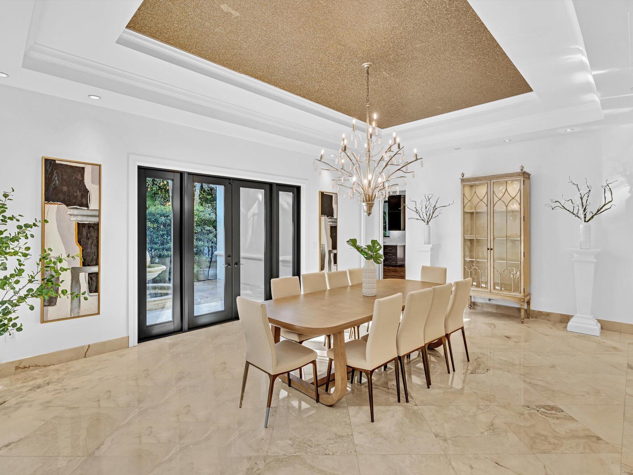 SNAPPER CREEK LAKES - Residential