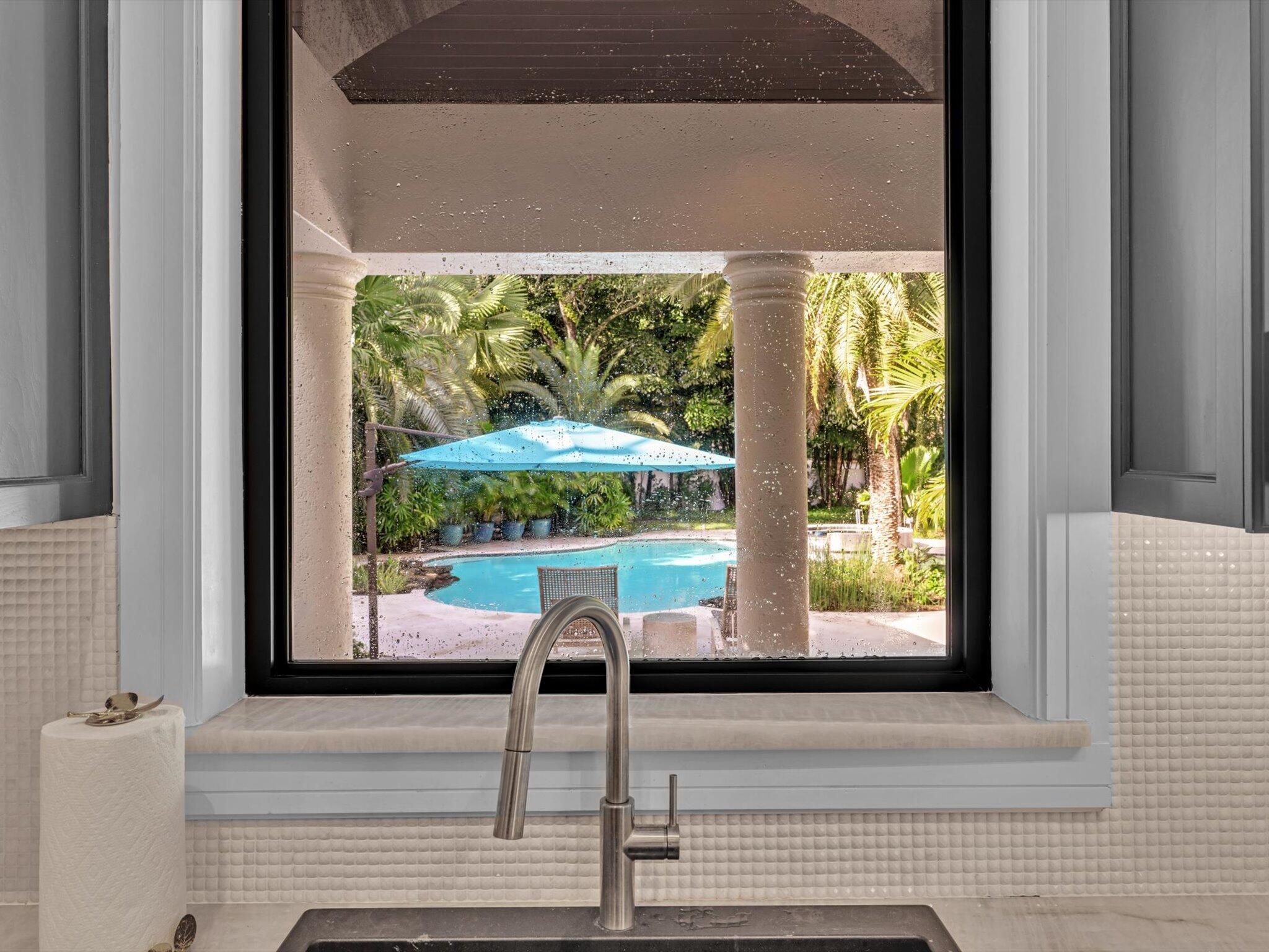 SNAPPER CREEK LAKES - Residential