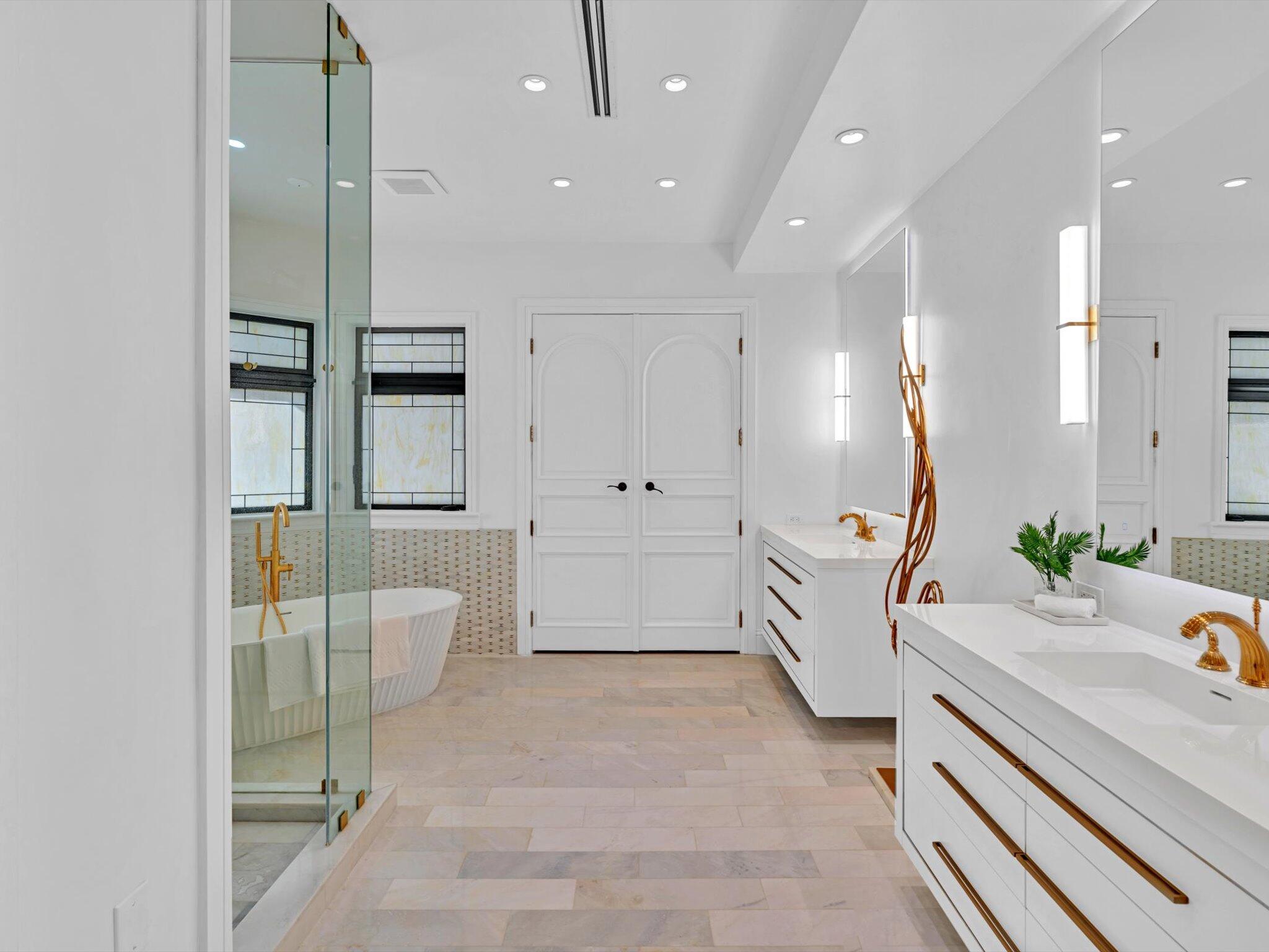 SNAPPER CREEK LAKES - Residential