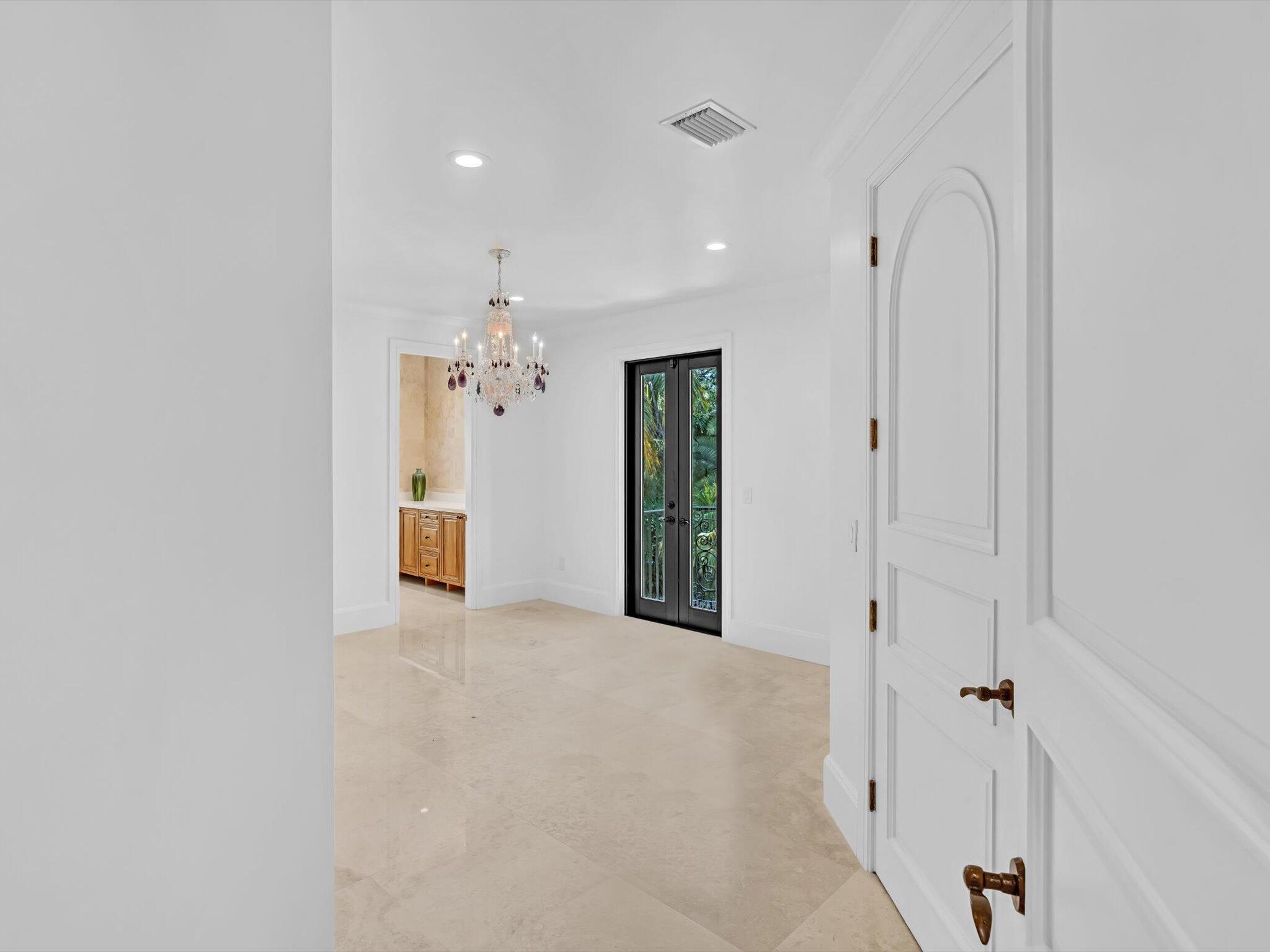 SNAPPER CREEK LAKES - Residential