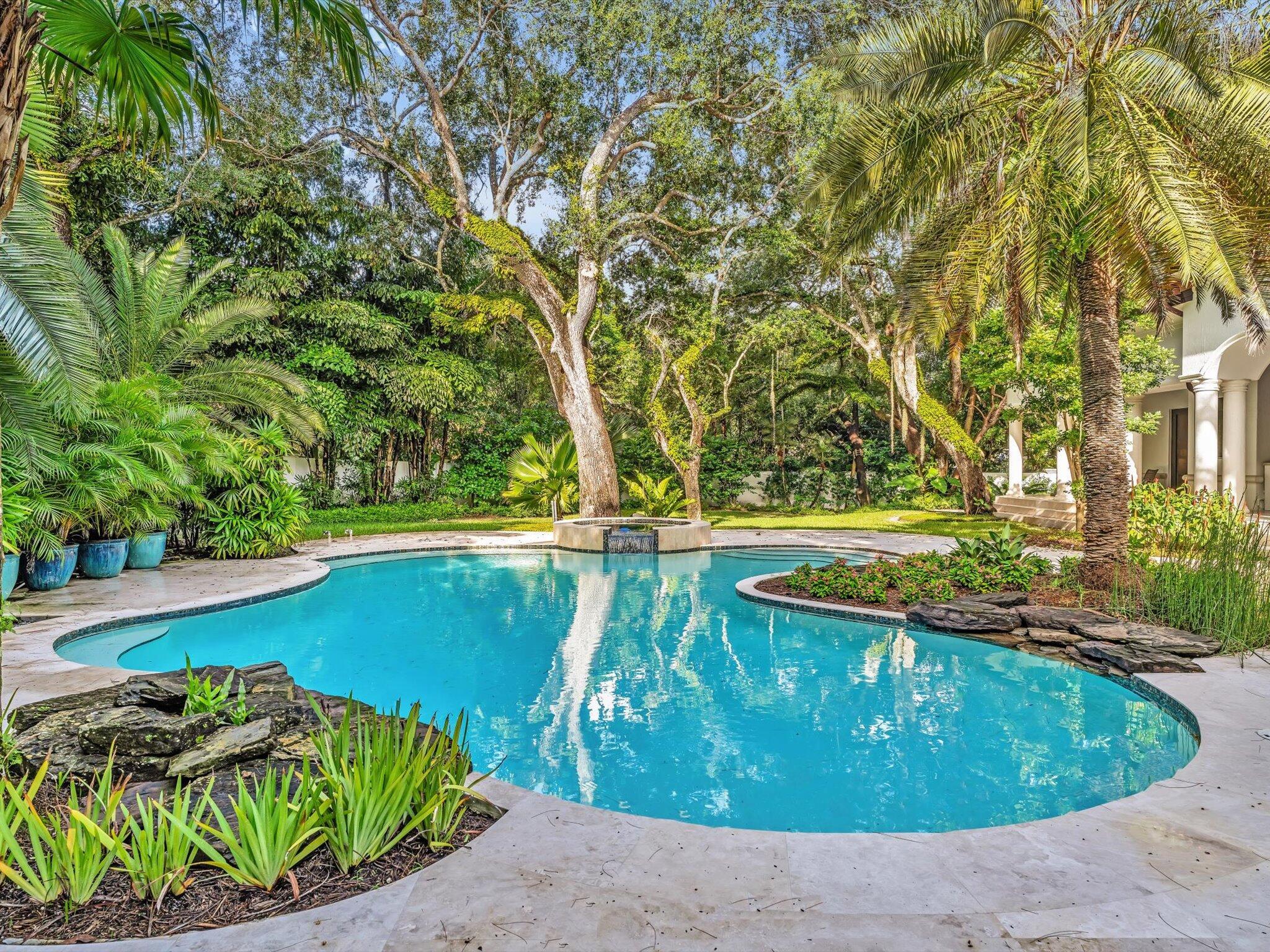 SNAPPER CREEK LAKES - Residential