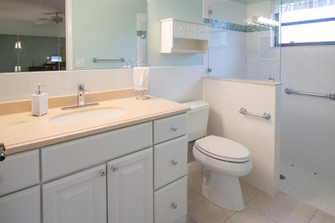 Tiny photo for 13923 NESTING Way #D, Delray Beach, FL 33484 (MLS # B26056836)