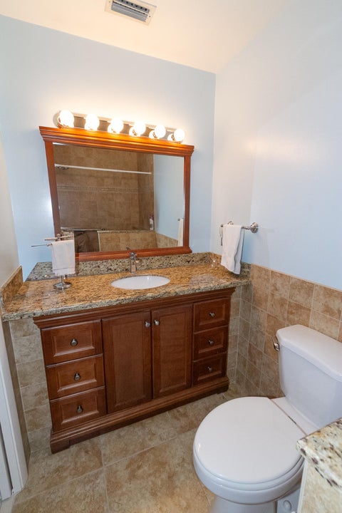 Tiny photo for 13923 NESTING Way #D, Delray Beach, FL 33484 (MLS # B26056836)