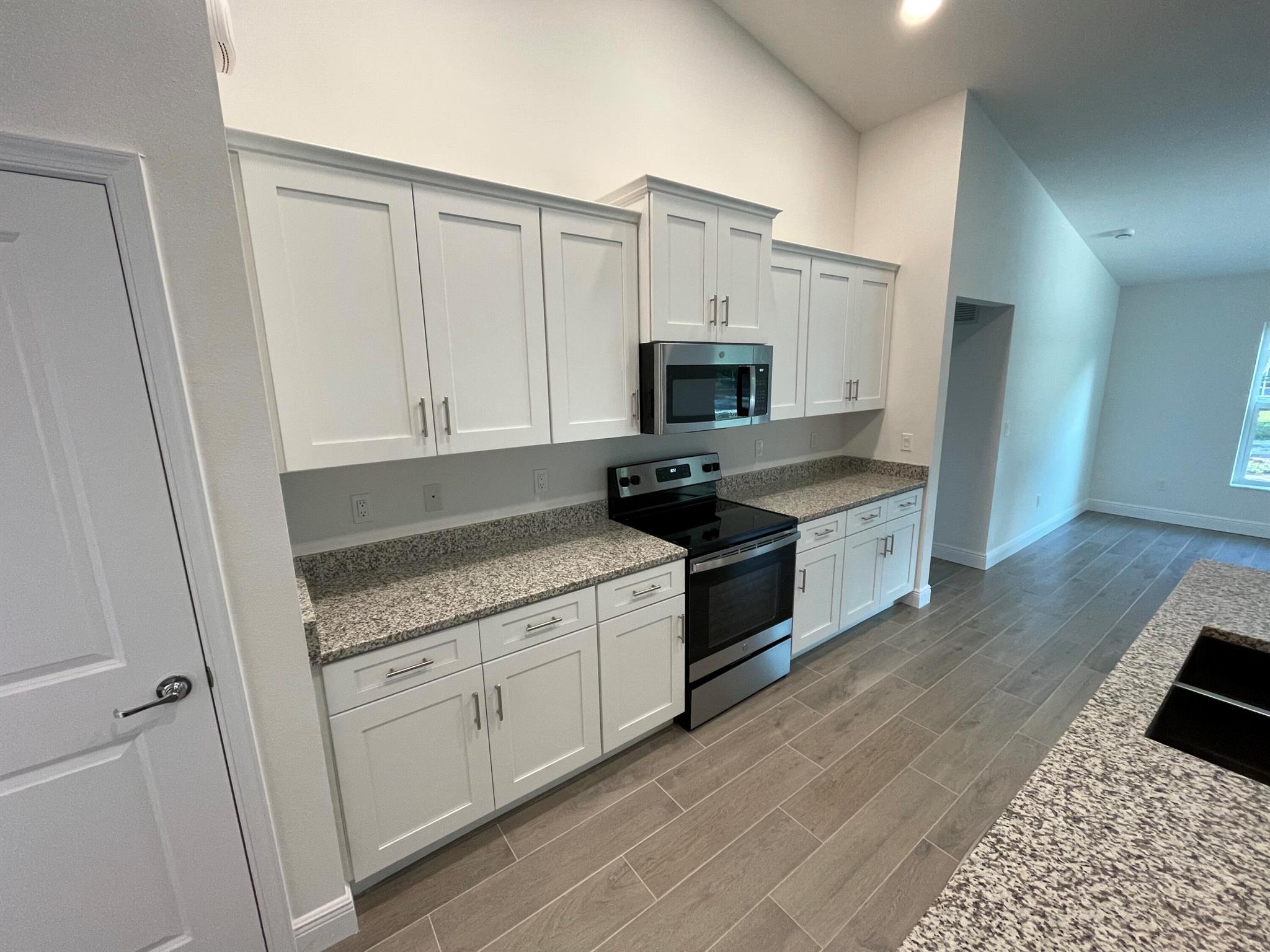 View photos, virtual tours, details... 14830 72nd Court N