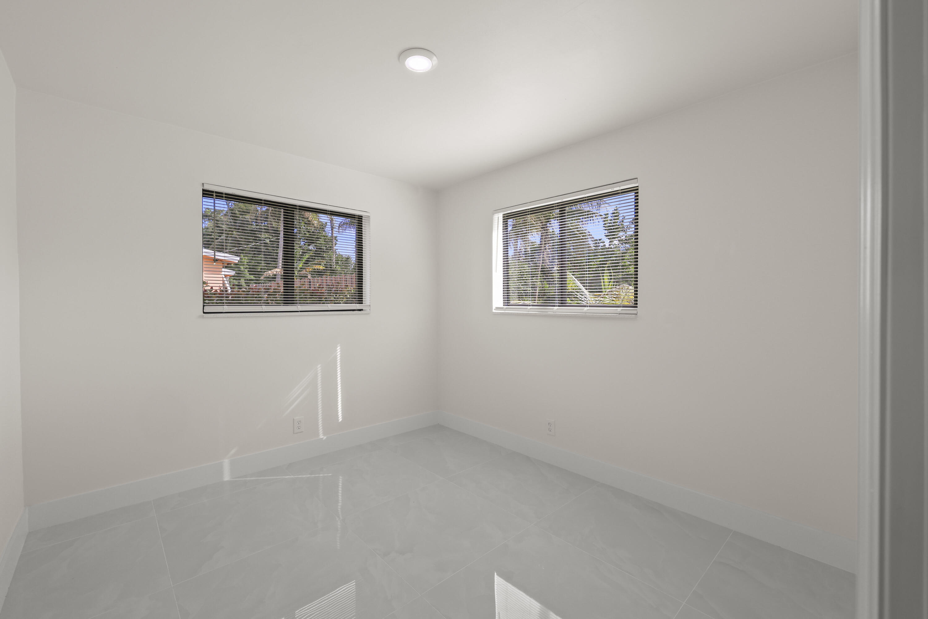 HIGHVIEW PARK - Residential