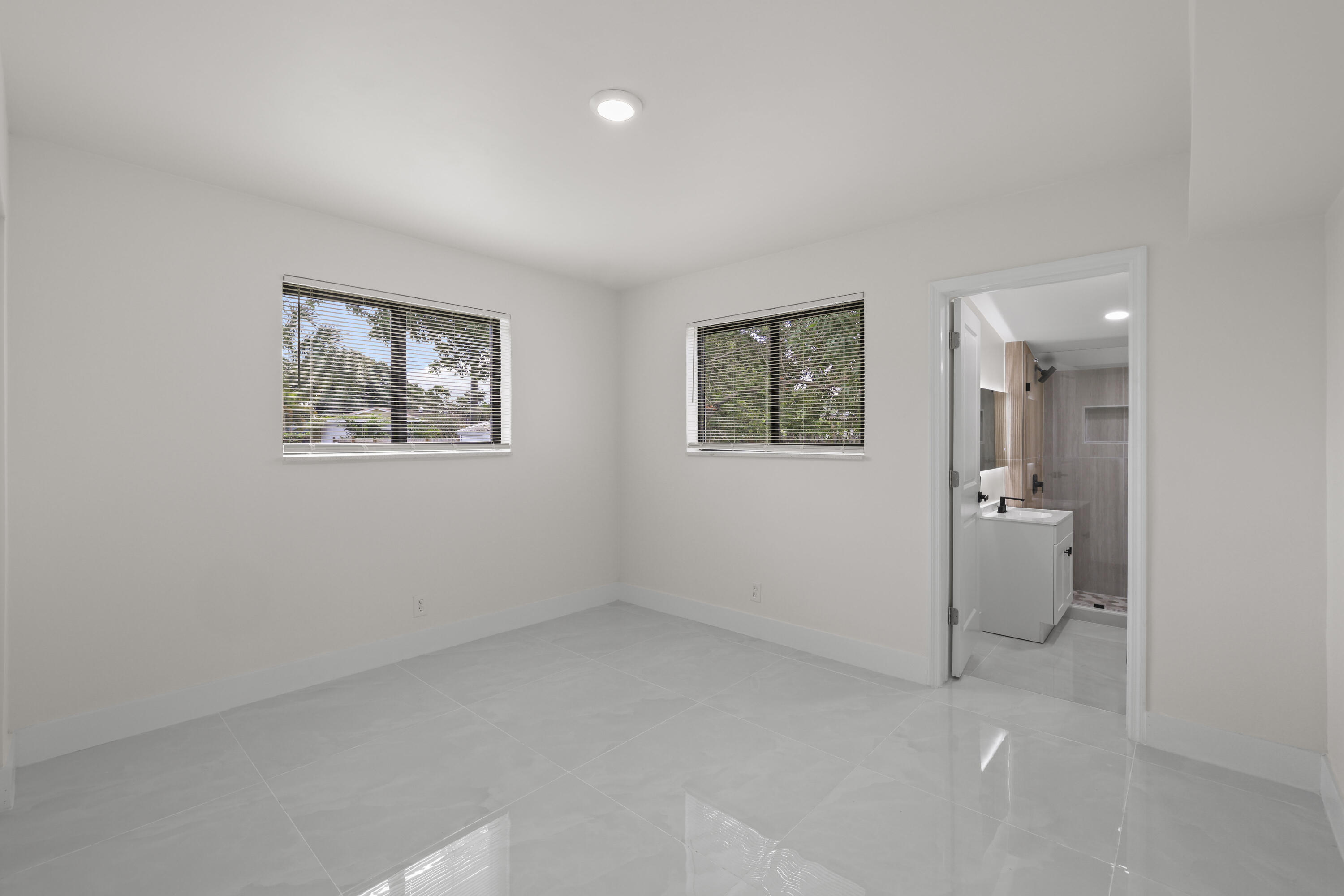 HIGHVIEW PARK - Residential