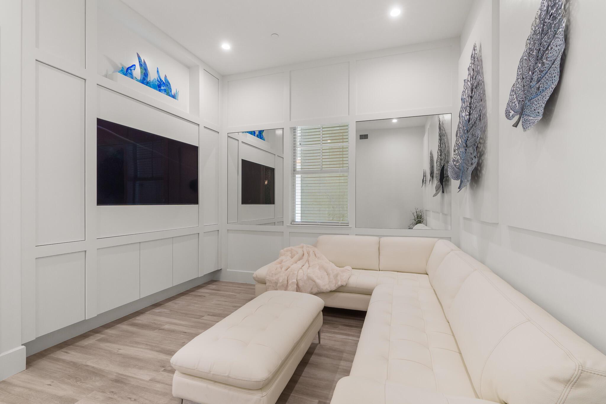 RIVER HOUSE STUART  A CON - Residential