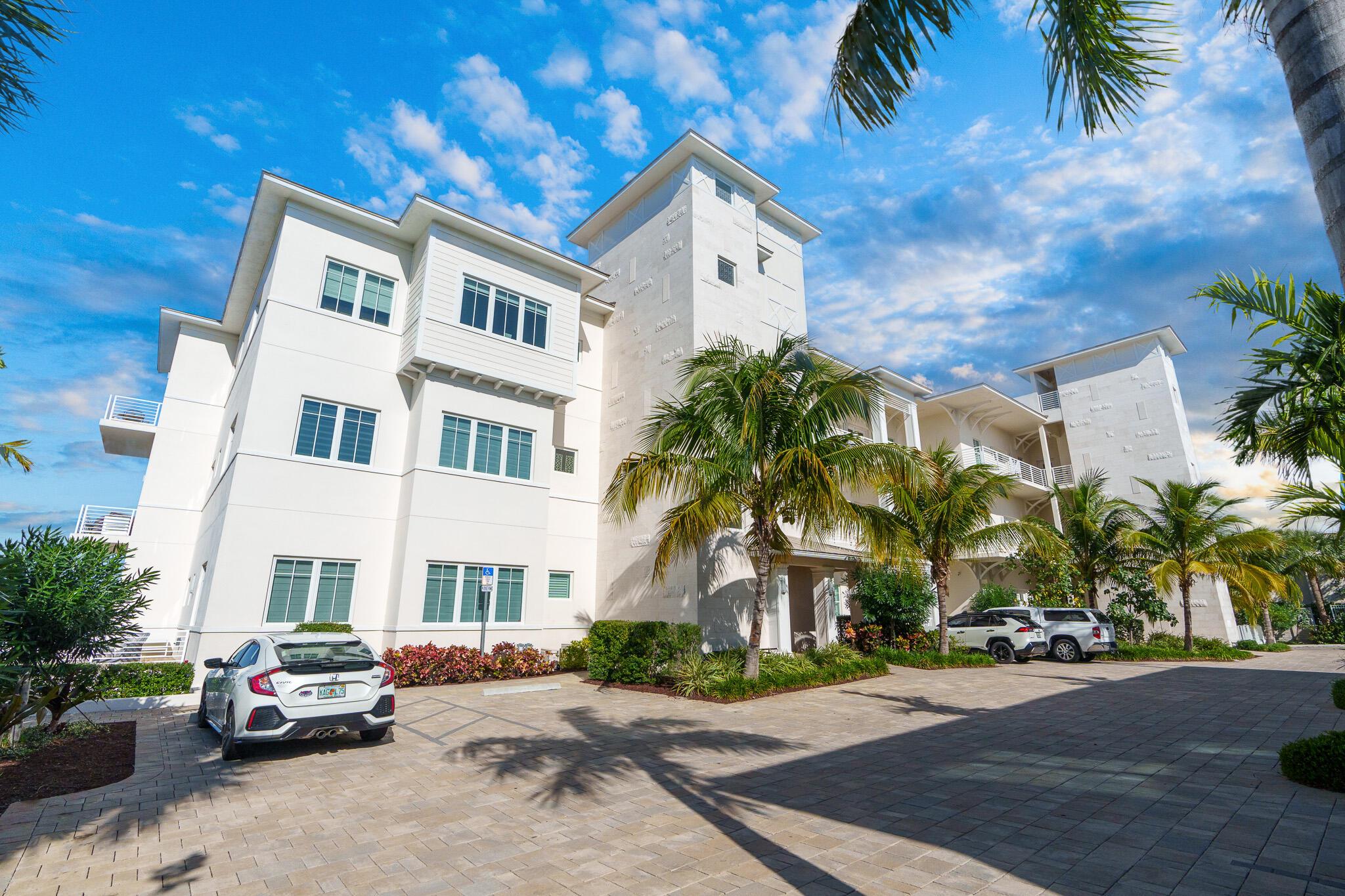 RIVER HOUSE STUART  A CON - Residential