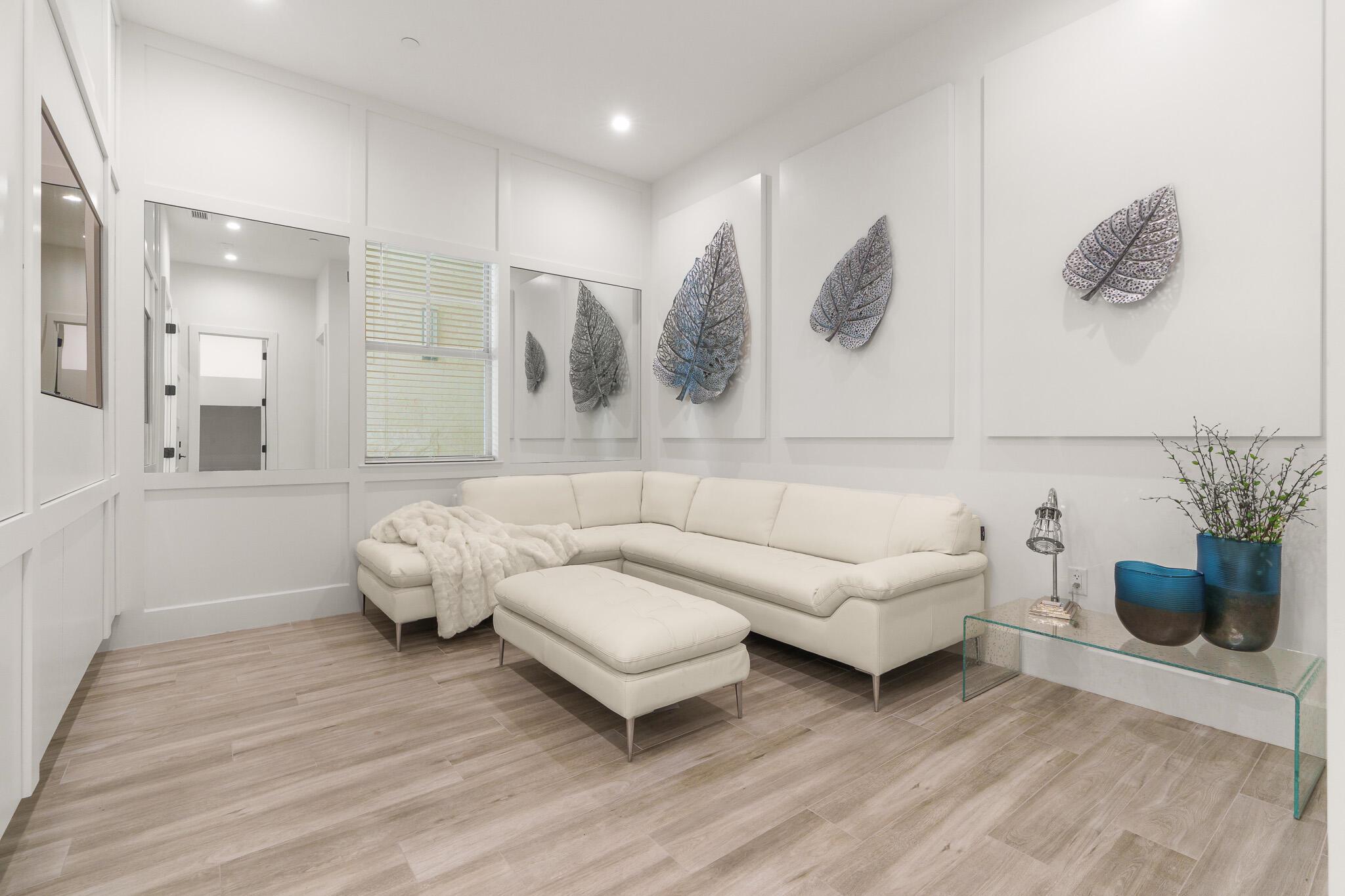 RIVER HOUSE STUART  A CON - Residential