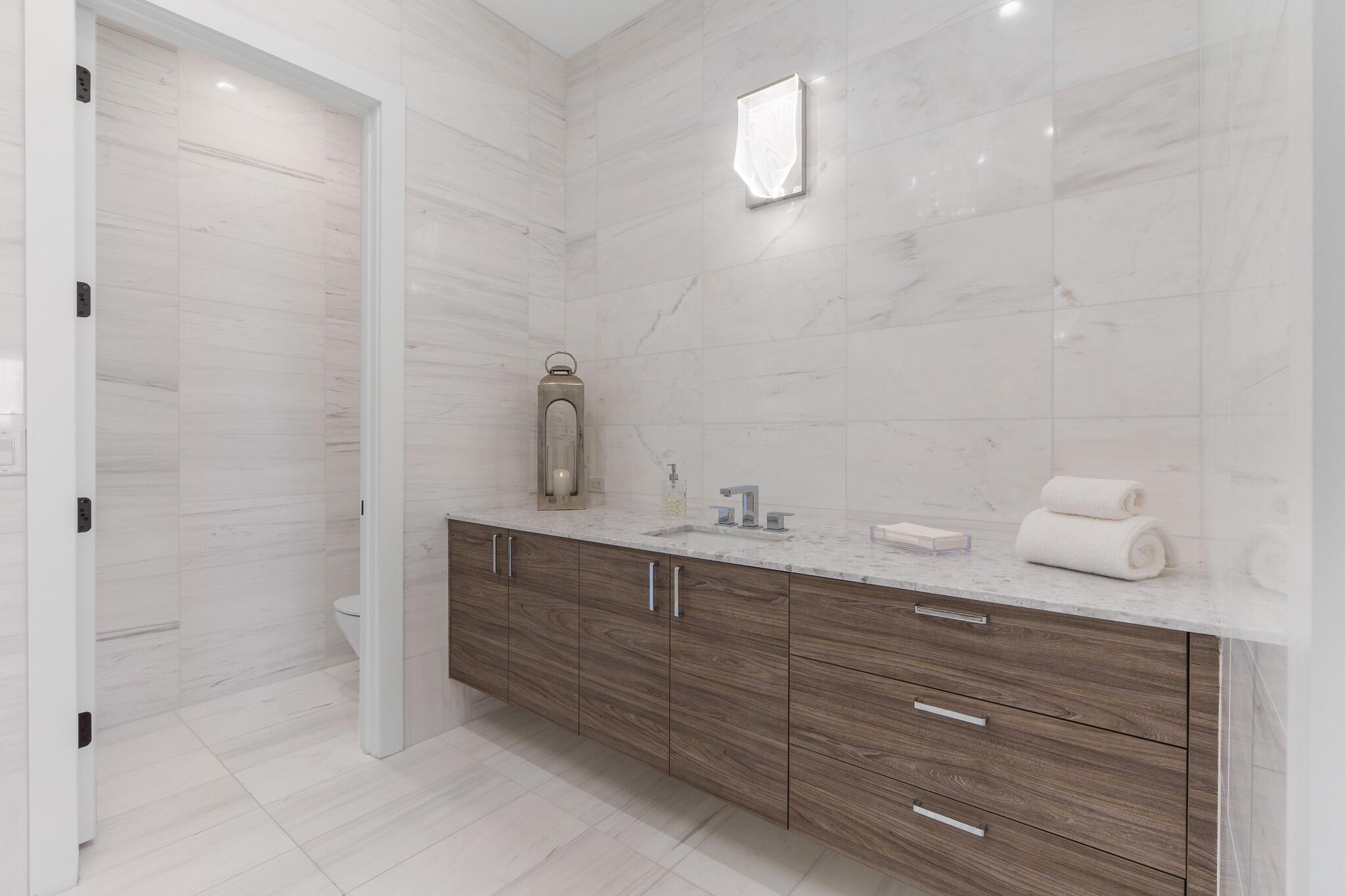 RIVER HOUSE STUART  A CON - Residential