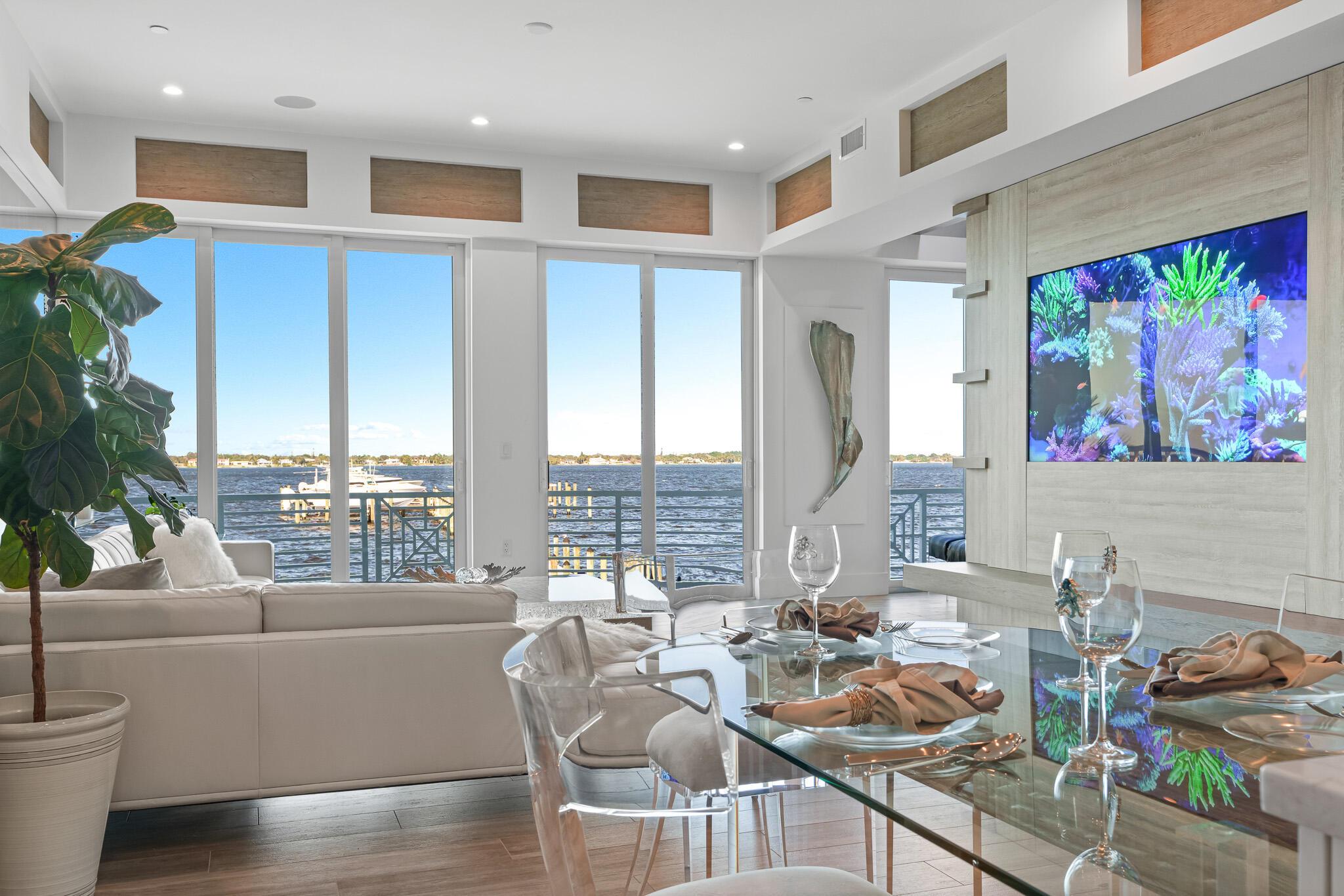 RIVER HOUSE STUART  A CON - Residential