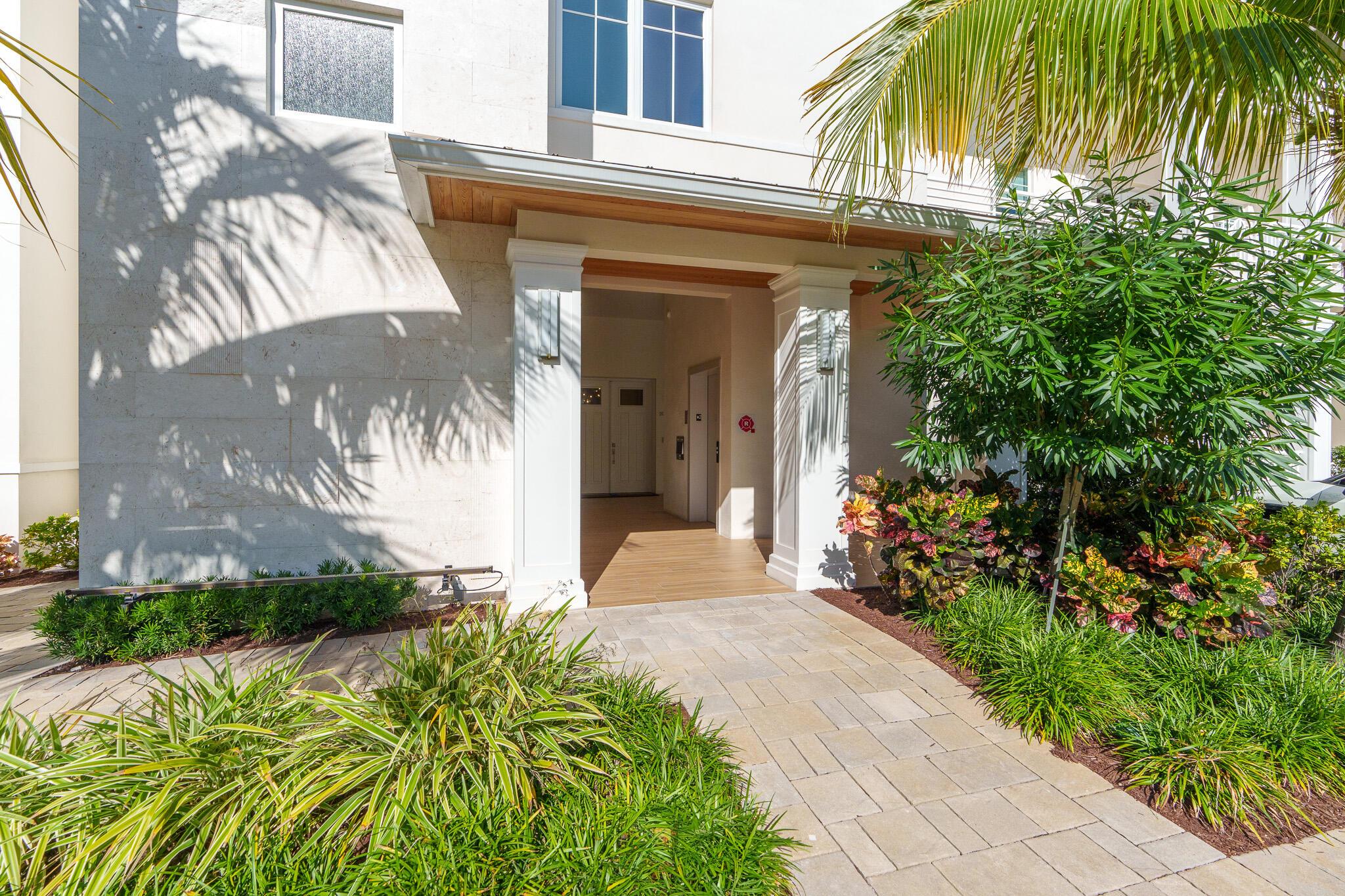 RIVER HOUSE STUART  A CON - Residential