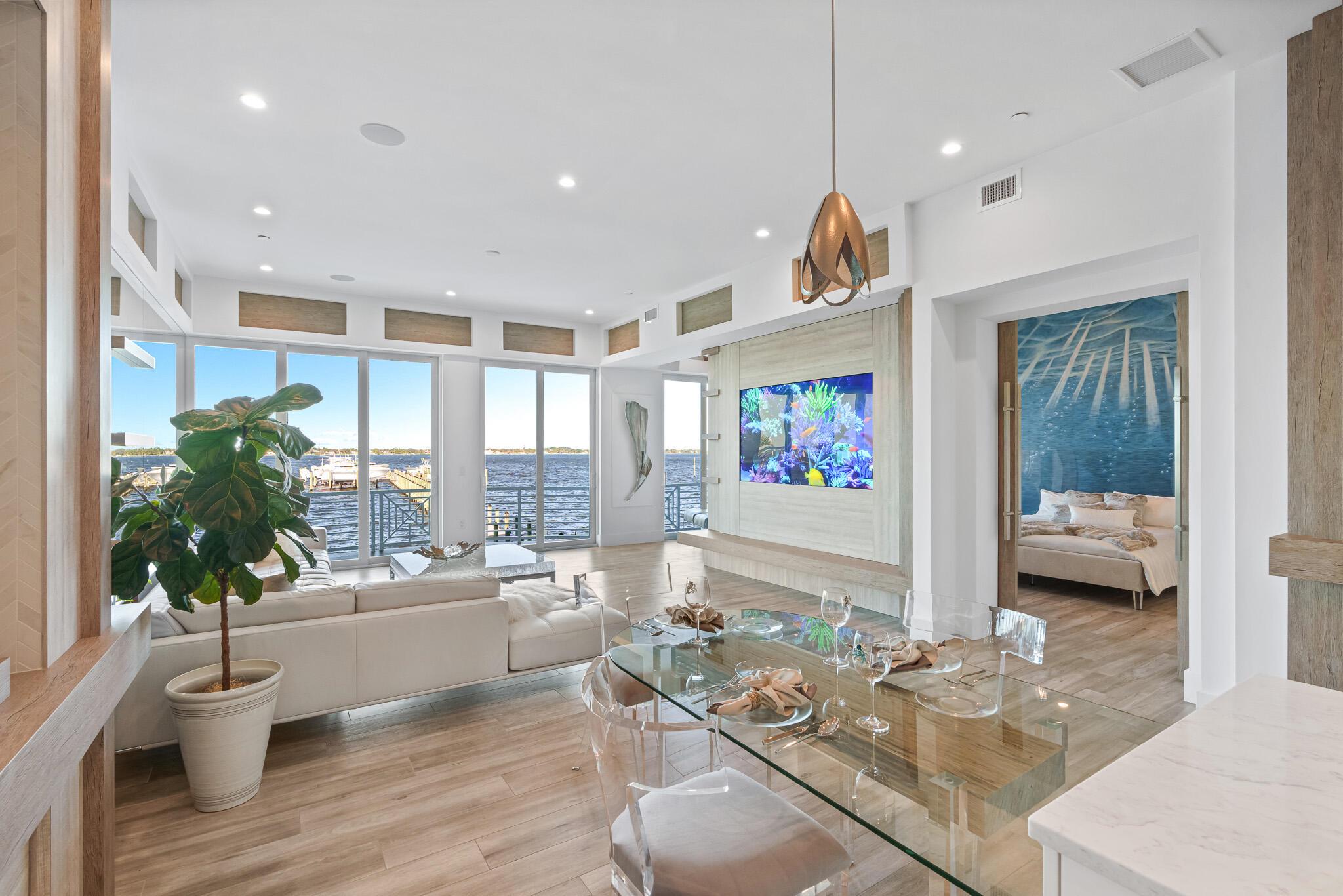 RIVER HOUSE STUART  A CON - Residential