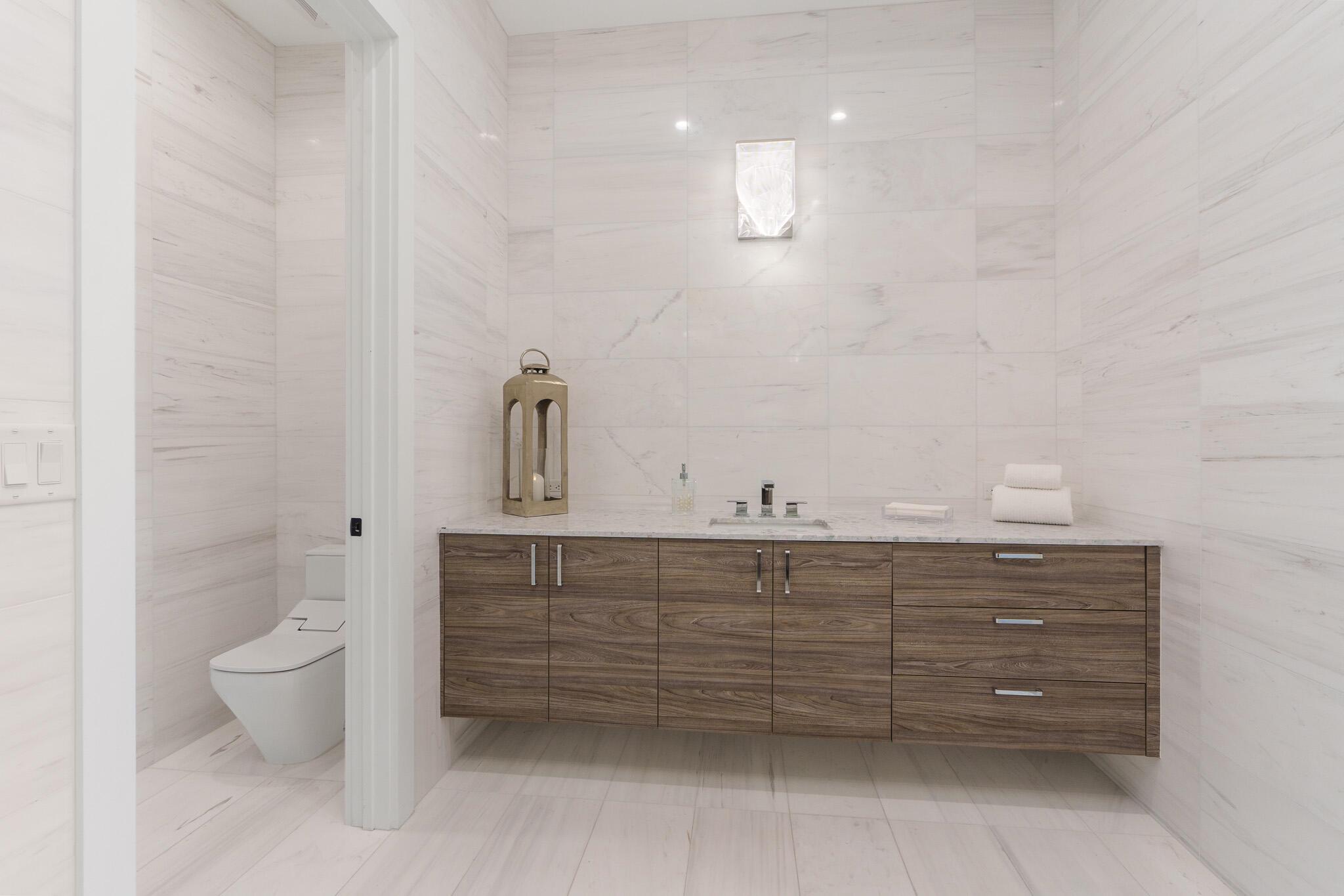 RIVER HOUSE STUART  A CON - Residential