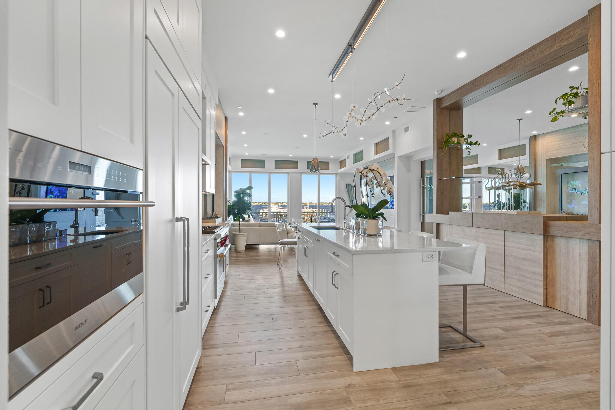 RIVER HOUSE STUART  A CON - Residential