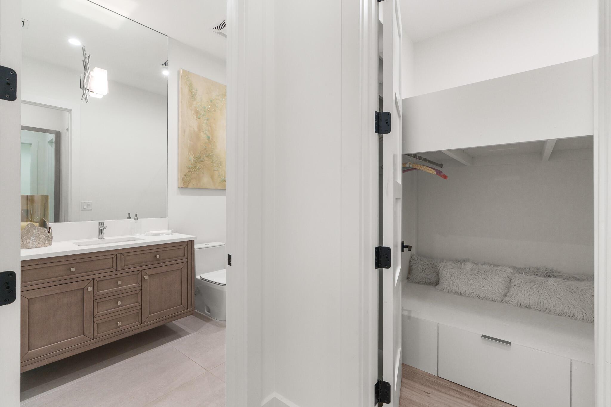 RIVER HOUSE STUART  A CON - Residential