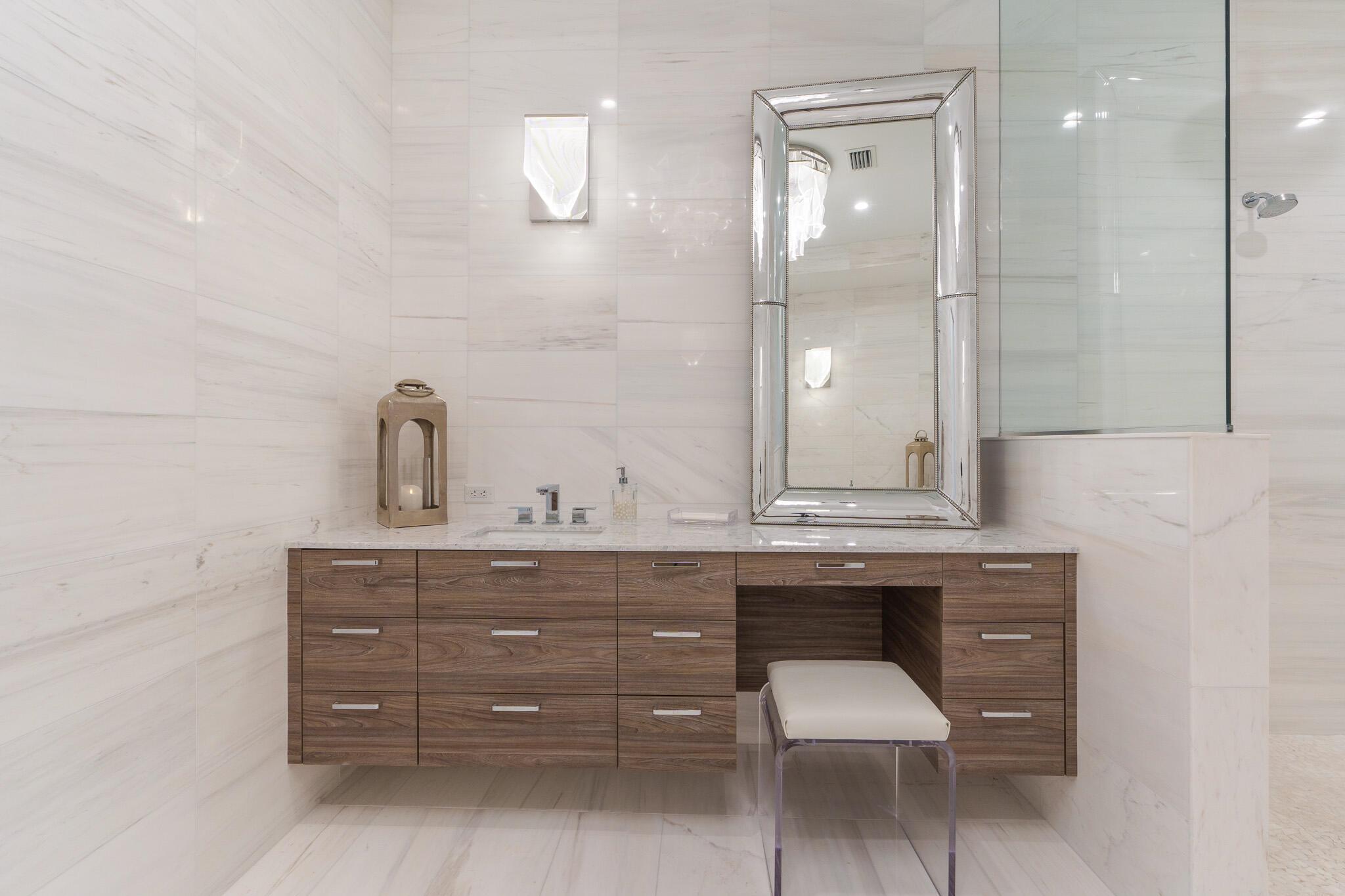 RIVER HOUSE STUART  A CON - Residential