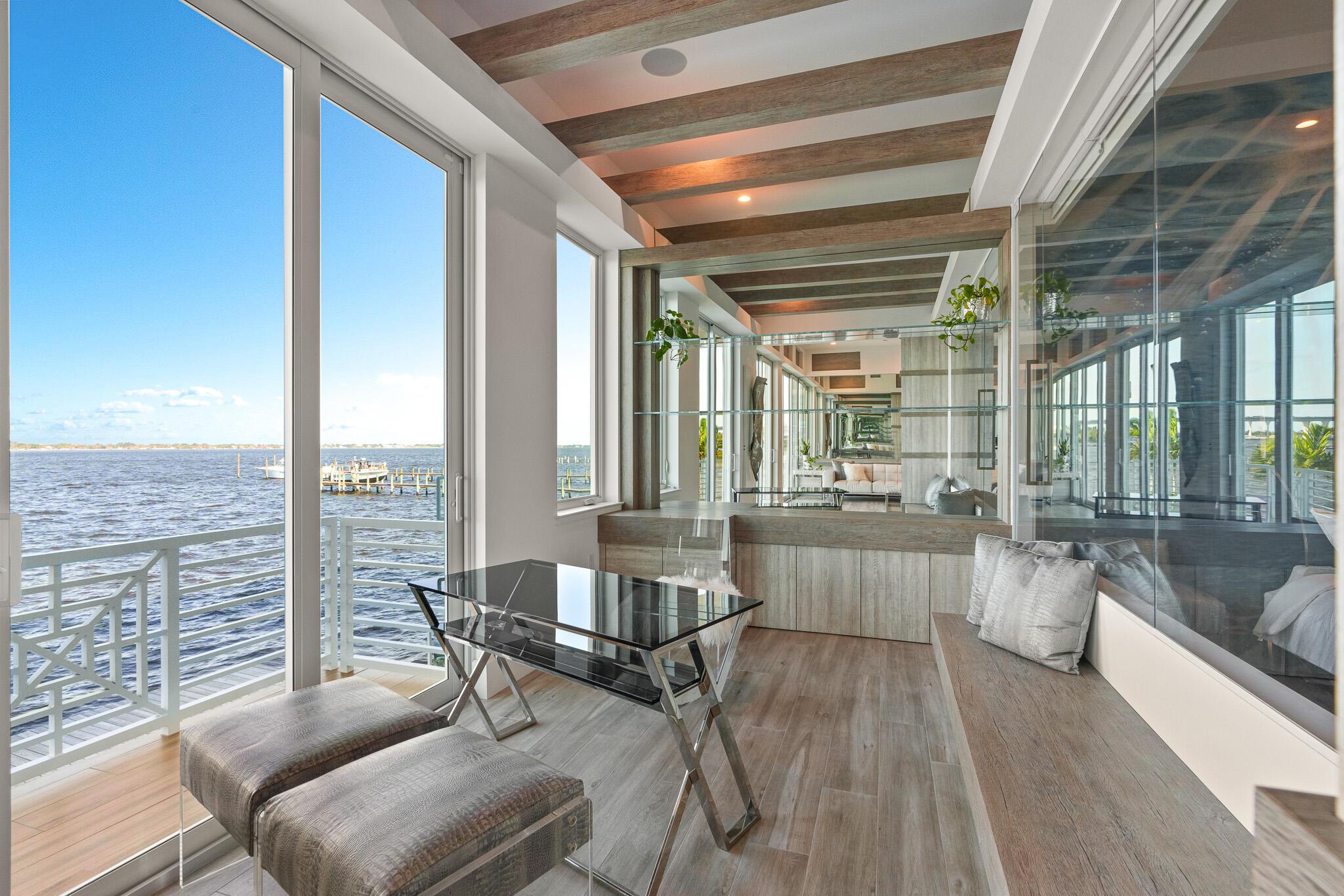 RIVER HOUSE STUART  A CON - Residential