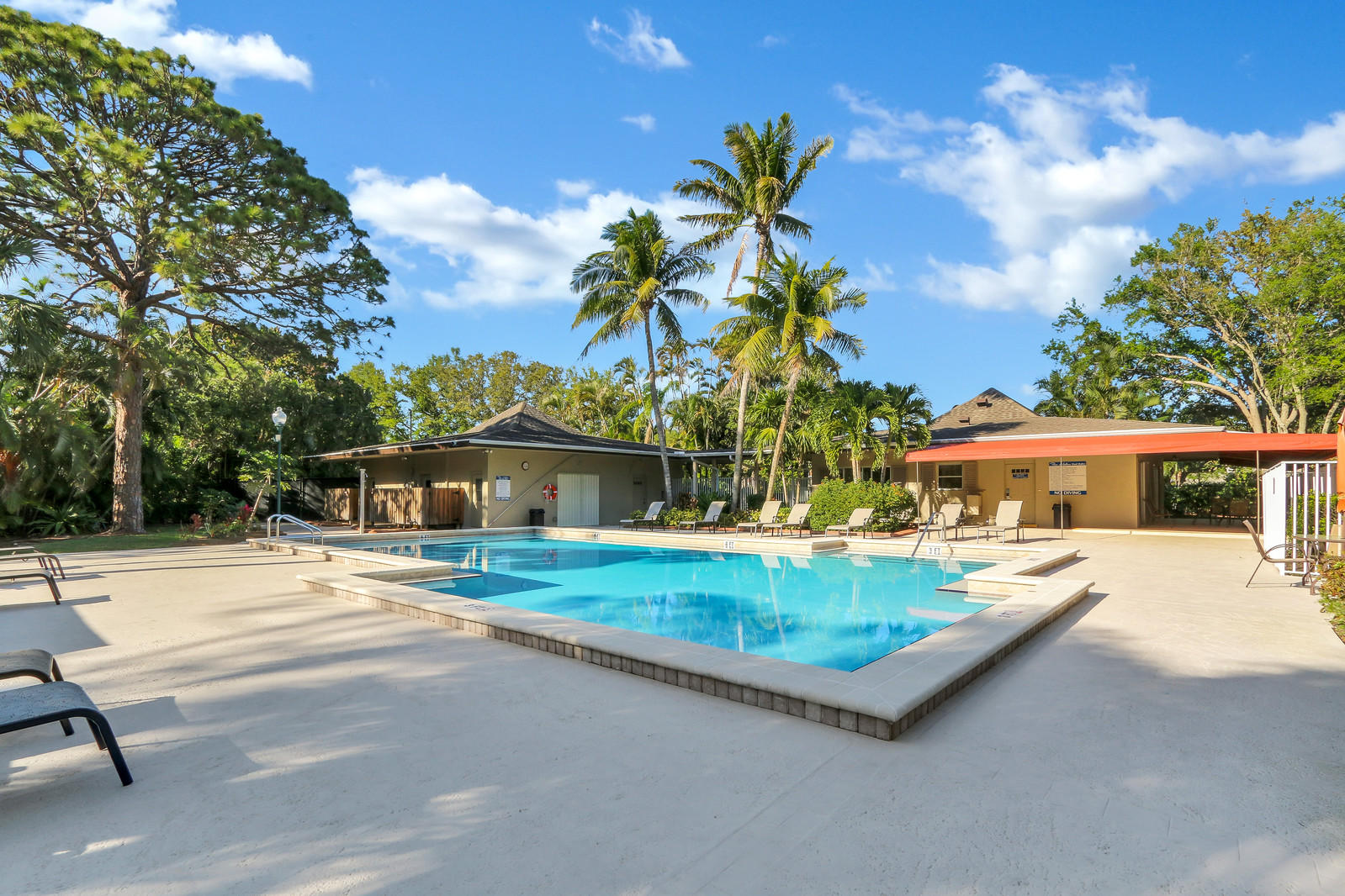 Fox Hollow/ Manor Forest - Residential