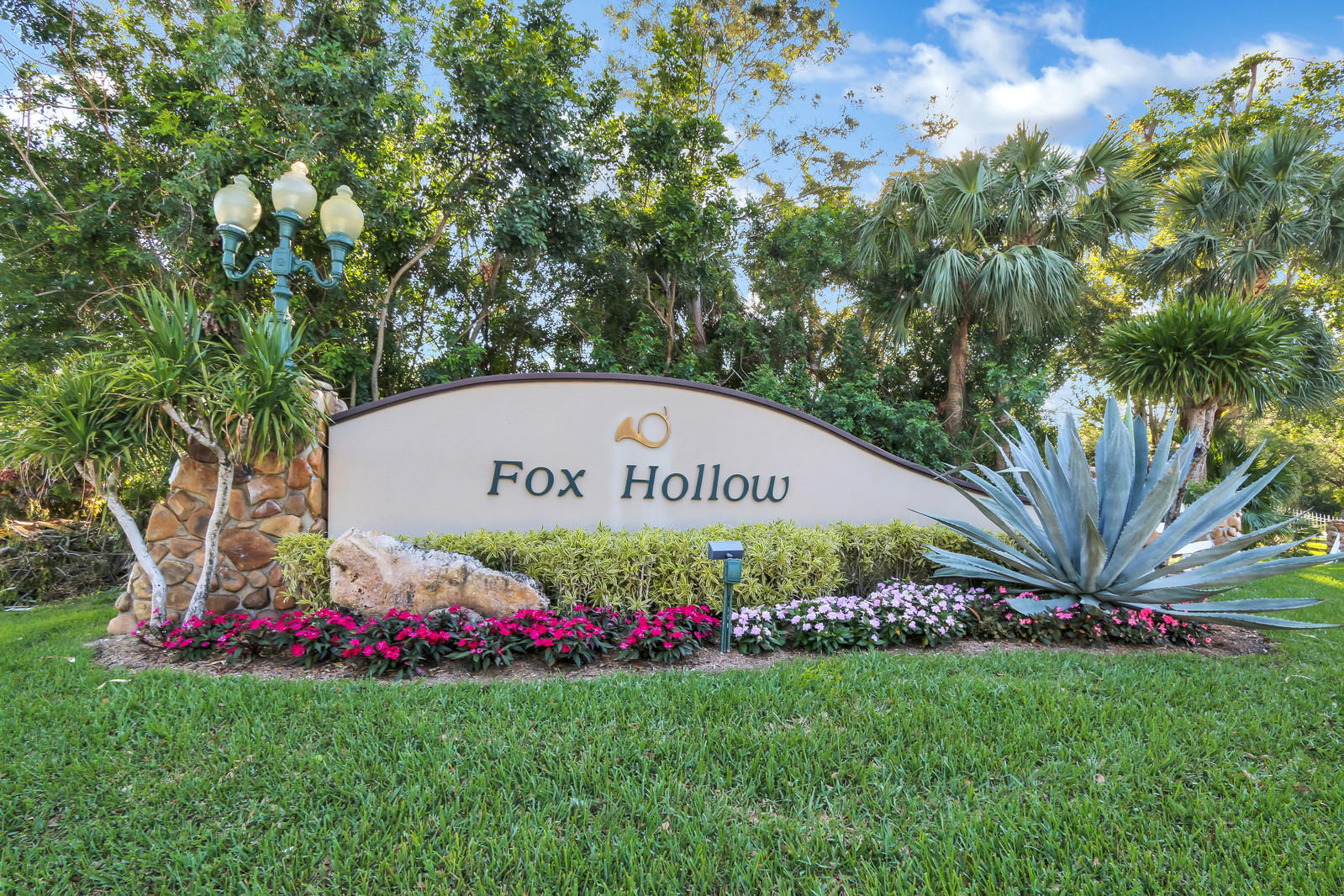 Fox Hollow/ Manor Forest - Residential