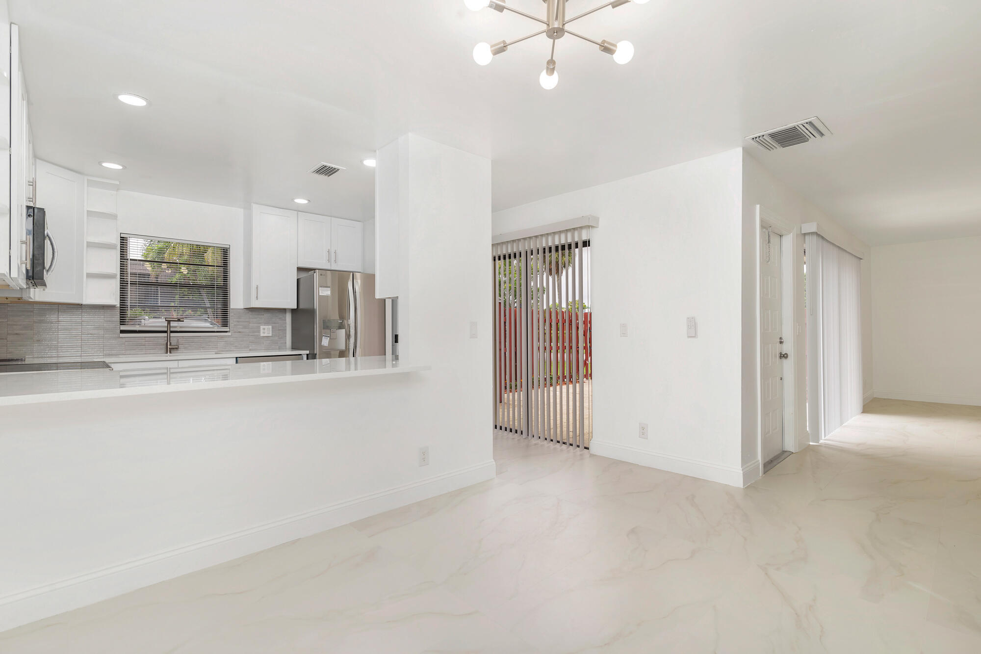 JUPITER LAKES TOWNHOMES CONDO - Residential Lease