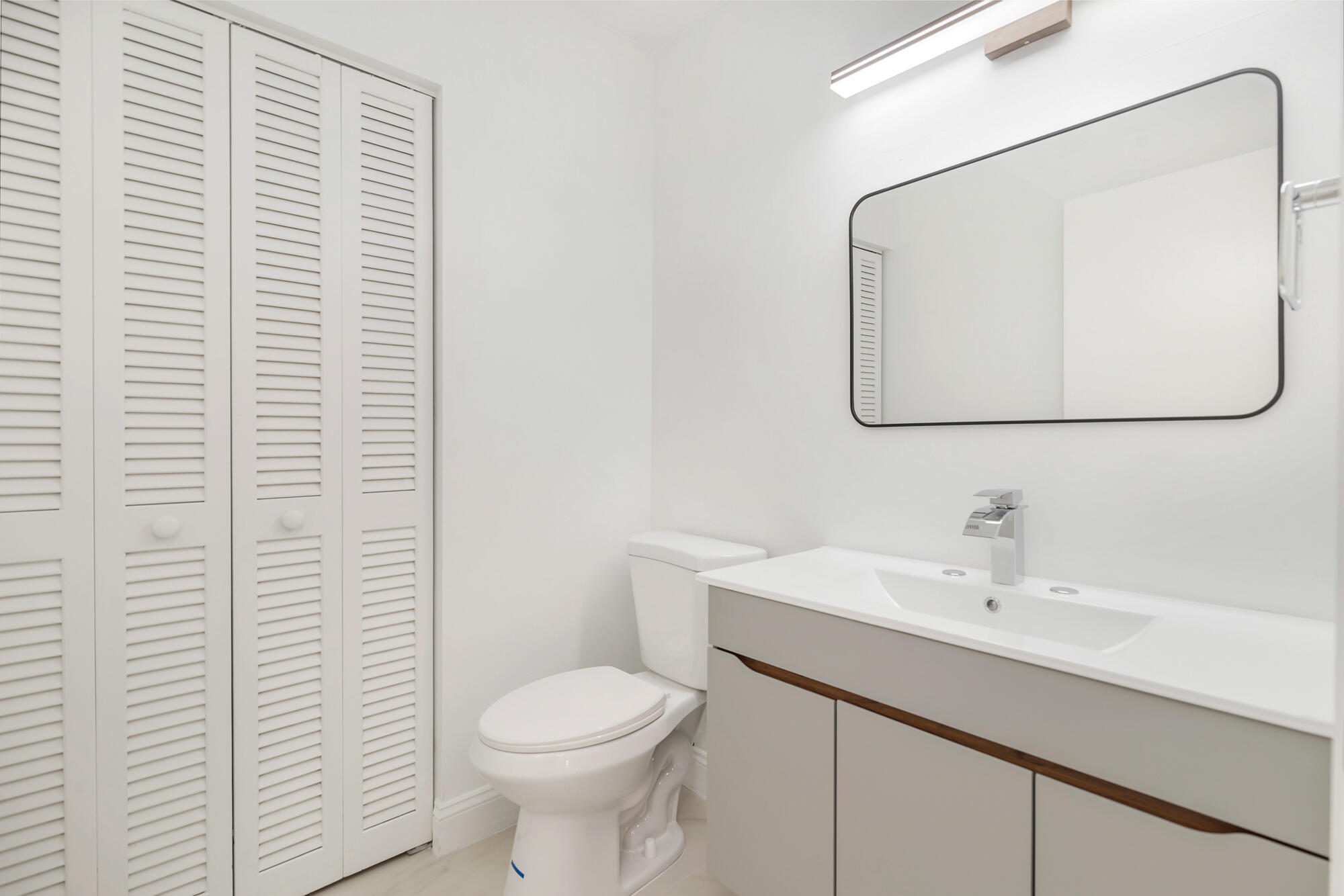 JUPITER LAKES TOWNHOMES CONDO - Residential Lease