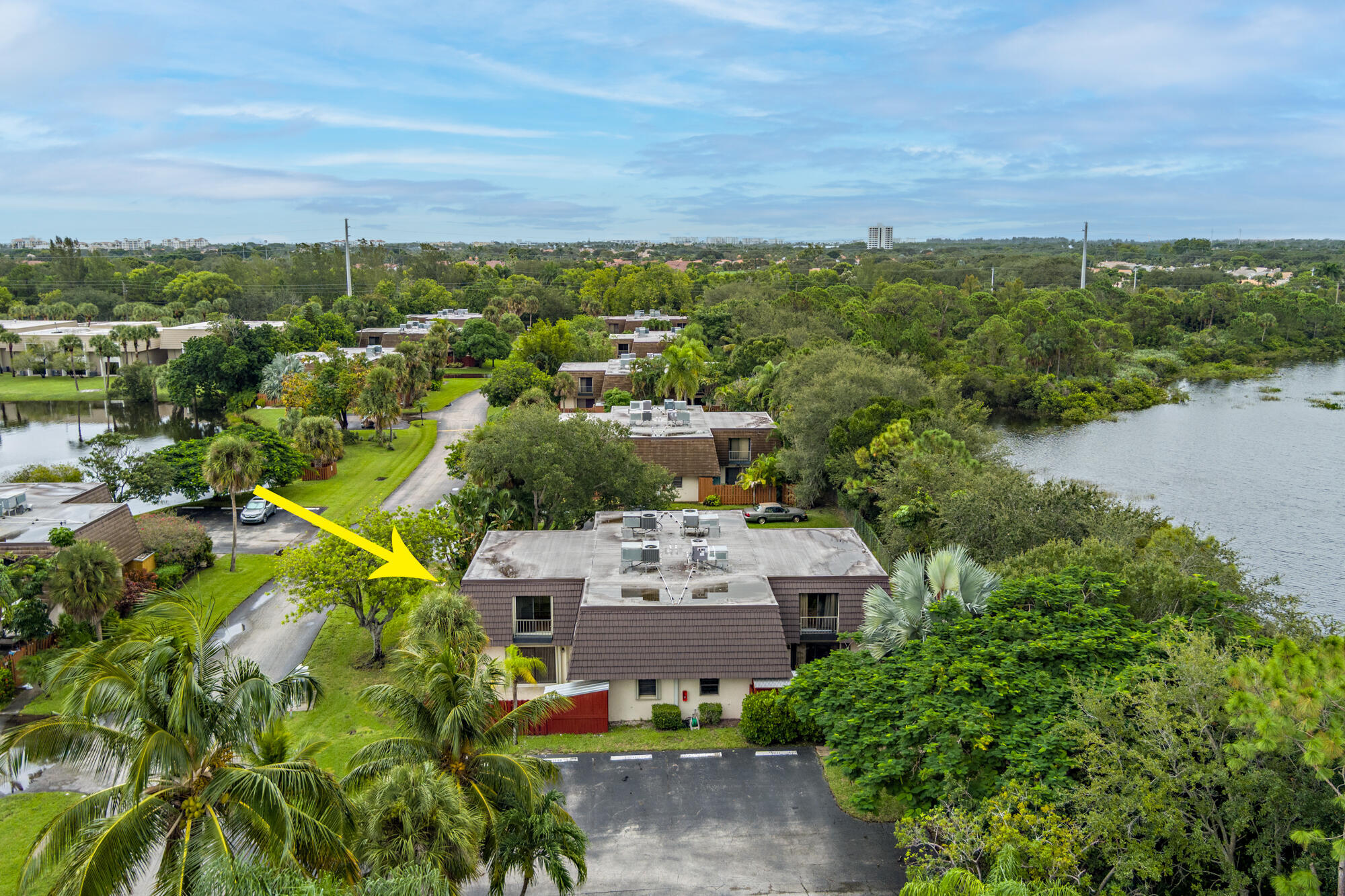 JUPITER LAKES TOWNHOMES CONDO - Residential Lease
