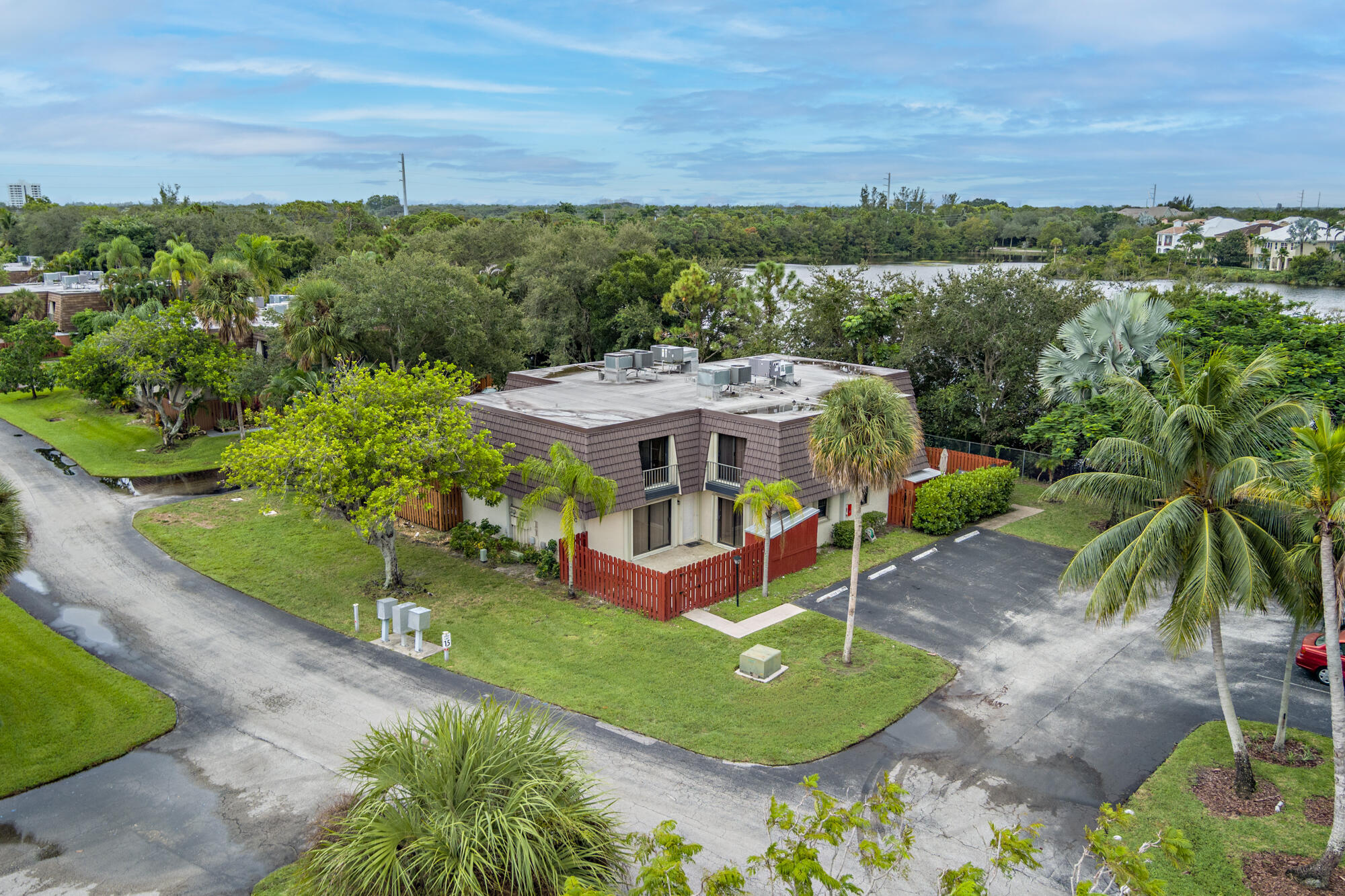 JUPITER LAKES TOWNHOMES CONDO - Residential Lease
