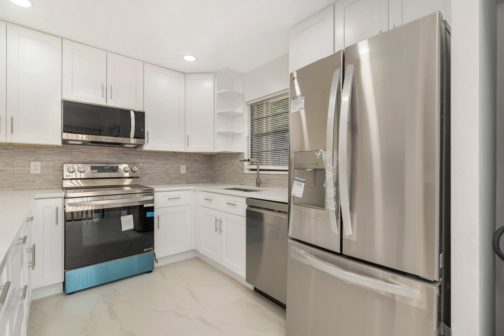 JUPITER LAKES TOWNHOMES CONDO - Residential Lease