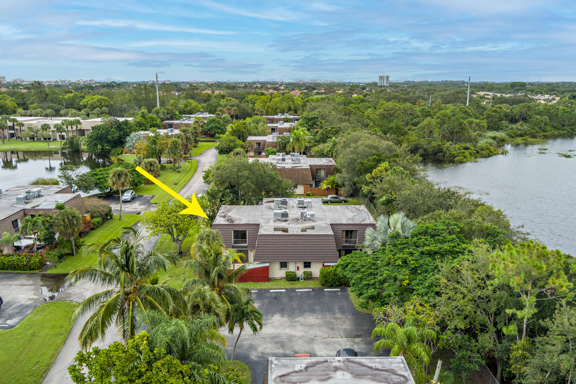 JUPITER LAKES TOWNHOMES CONDO - Residential Lease