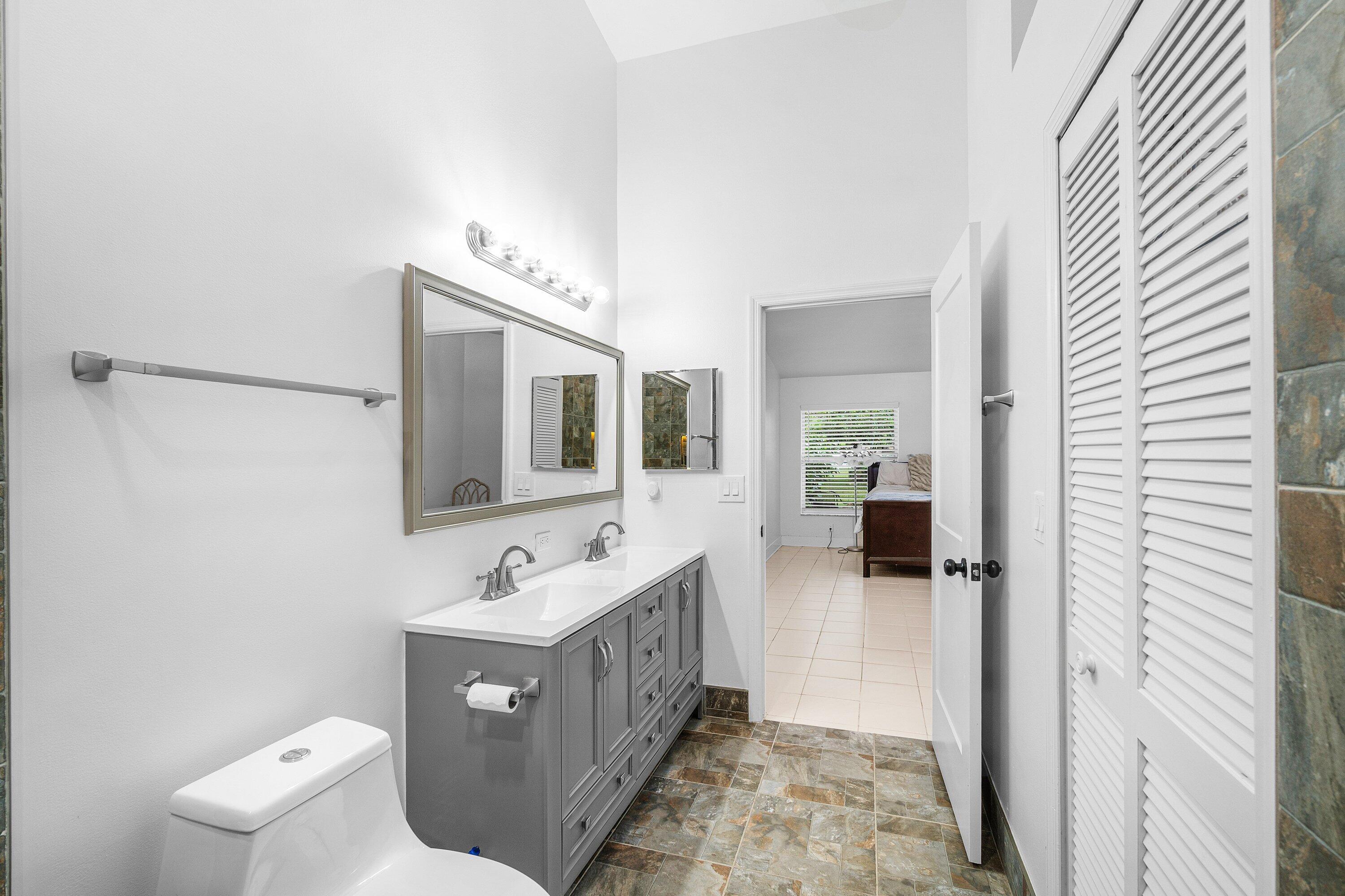 BOYNTON LAKES 6 - Residential